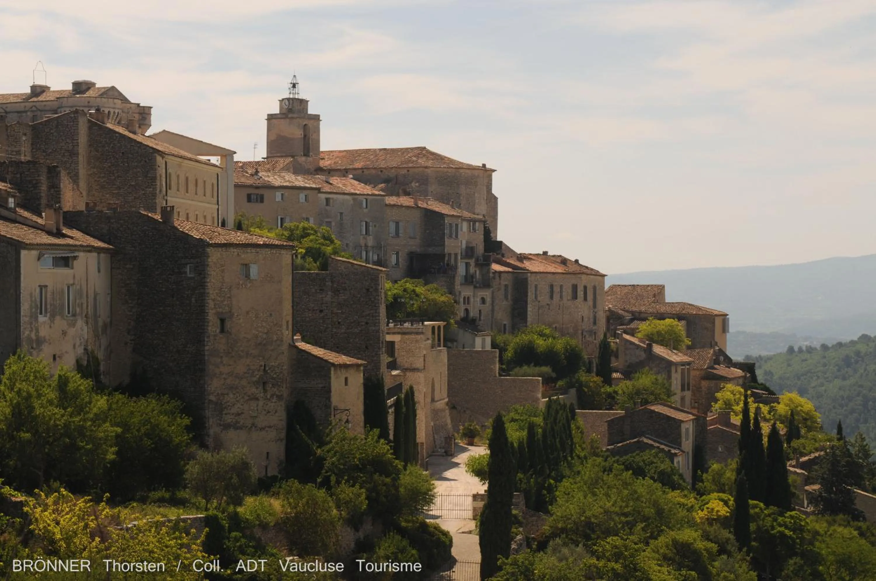 Nearby landmark in Les Terrasses - Gordes