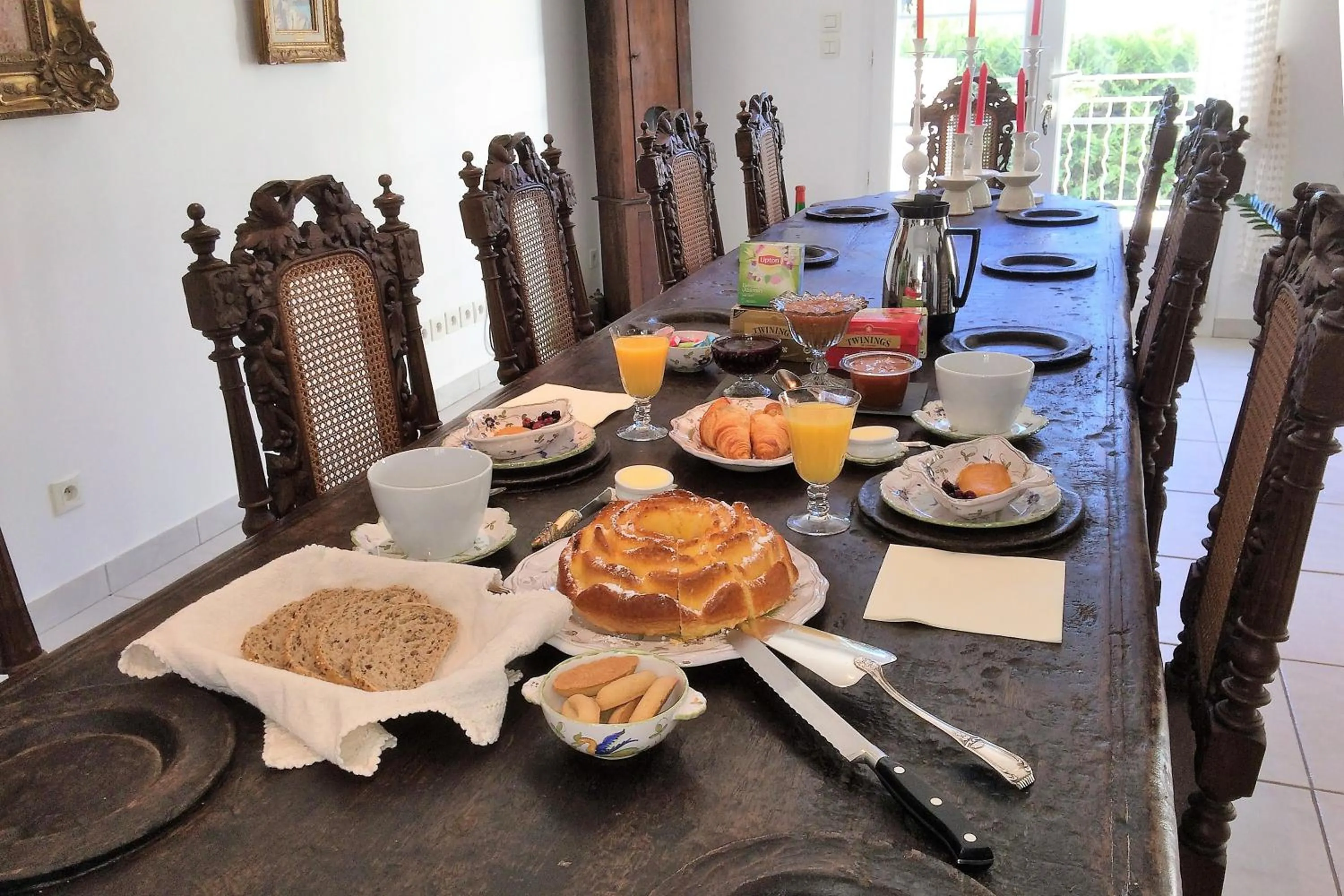 Breakfast in Lousoan