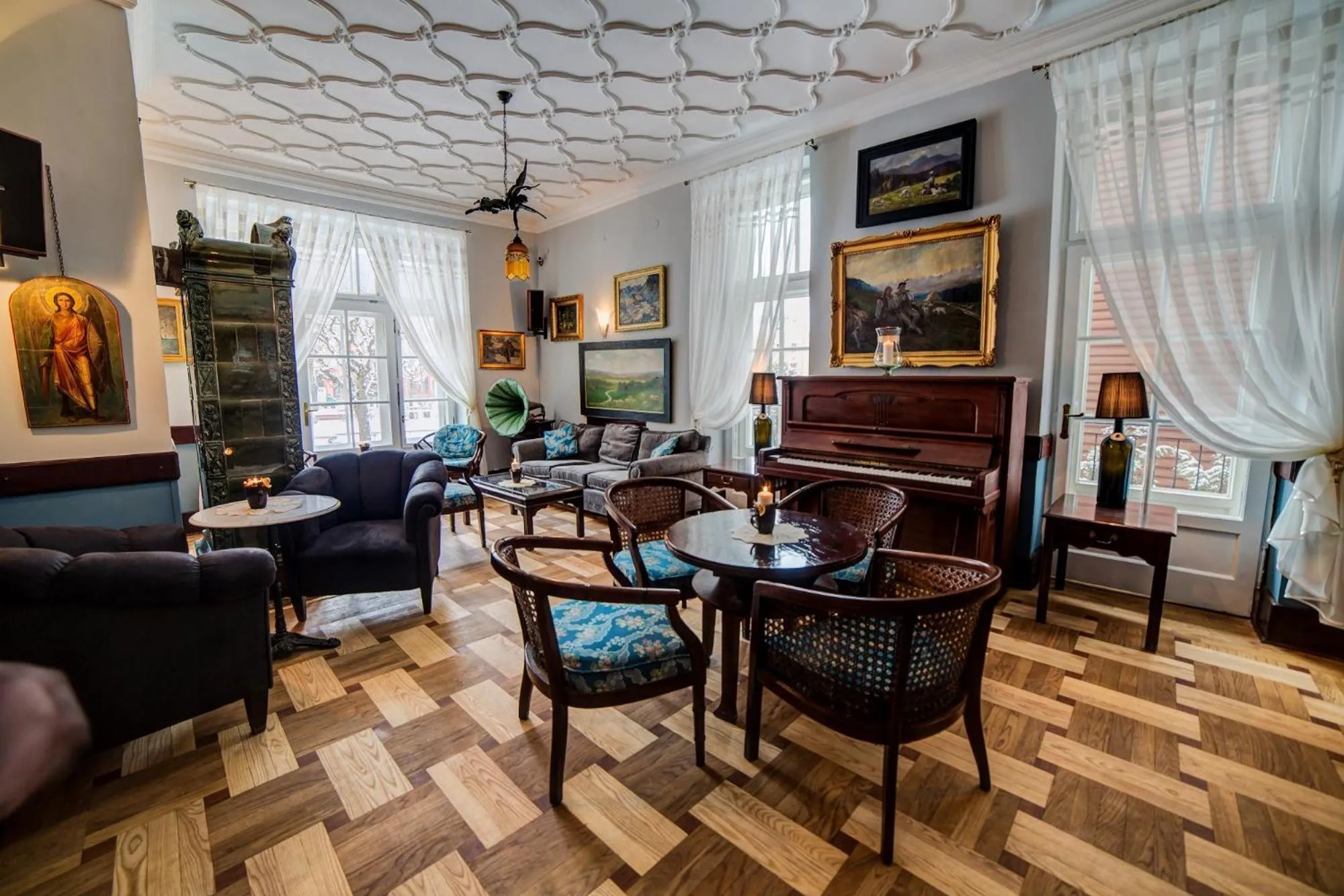 Restaurant/places to eat in Małopolanka & Spa