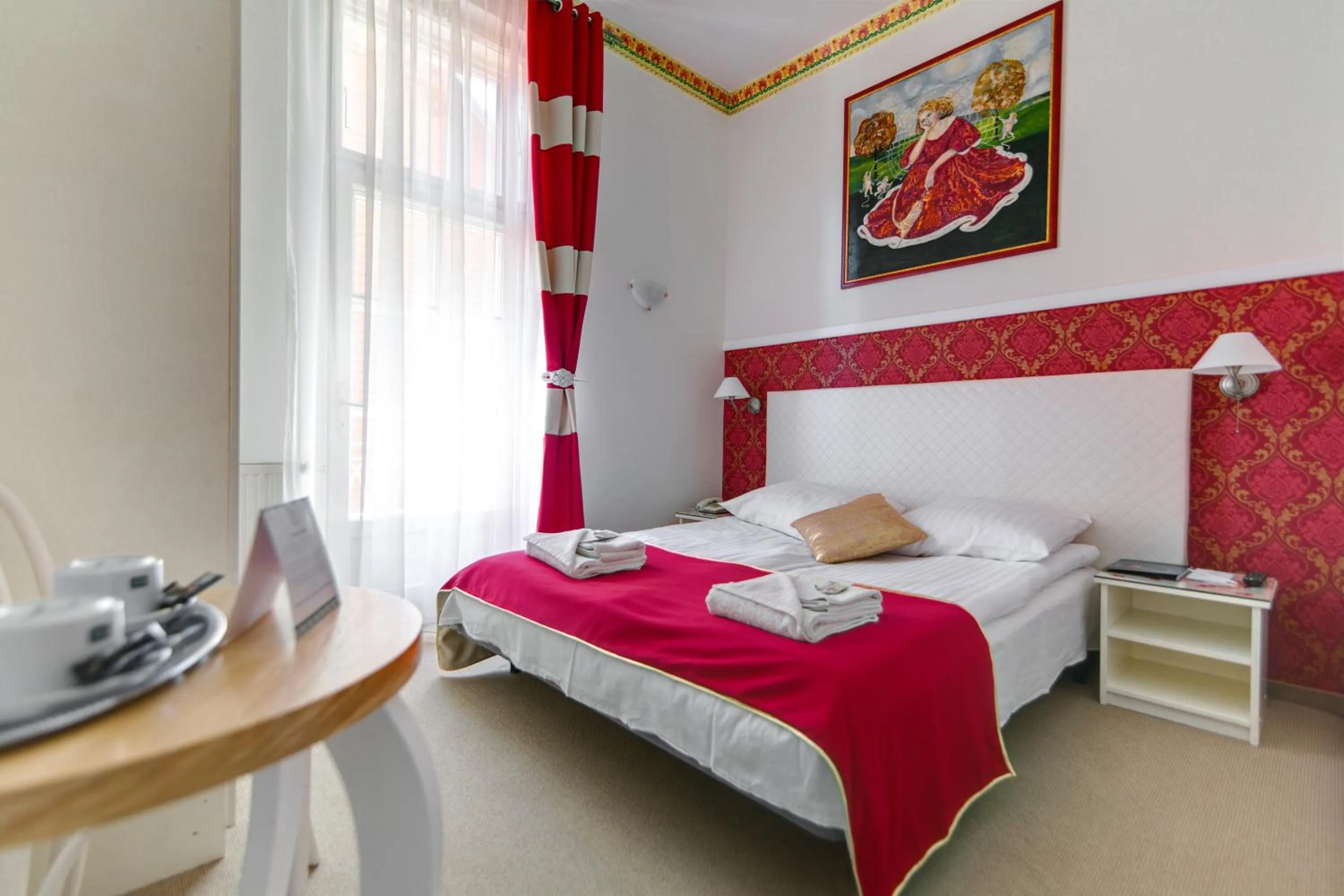 Shower, Bed in Małopolanka & Spa