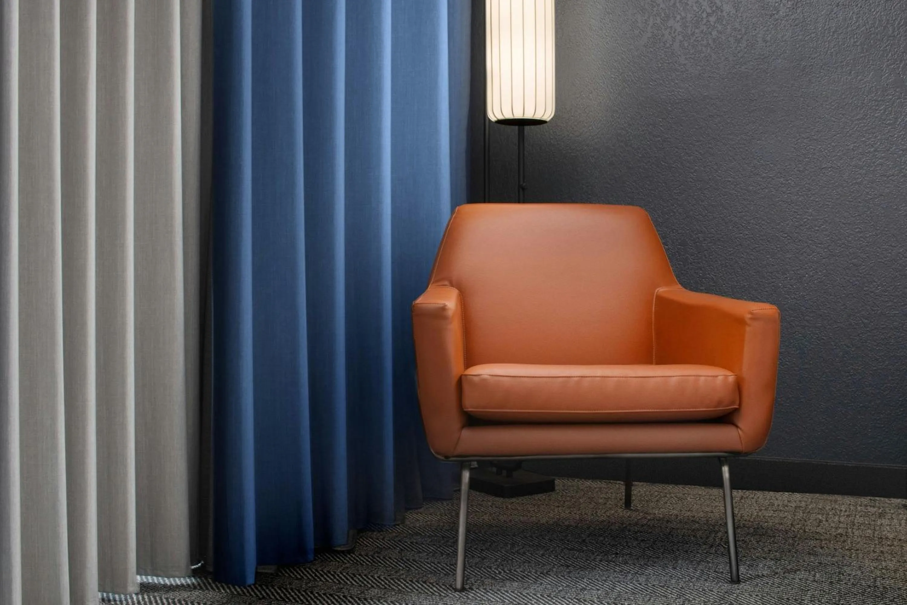 Photo of the whole room in Courtyard by Marriott San Antonio Downtown