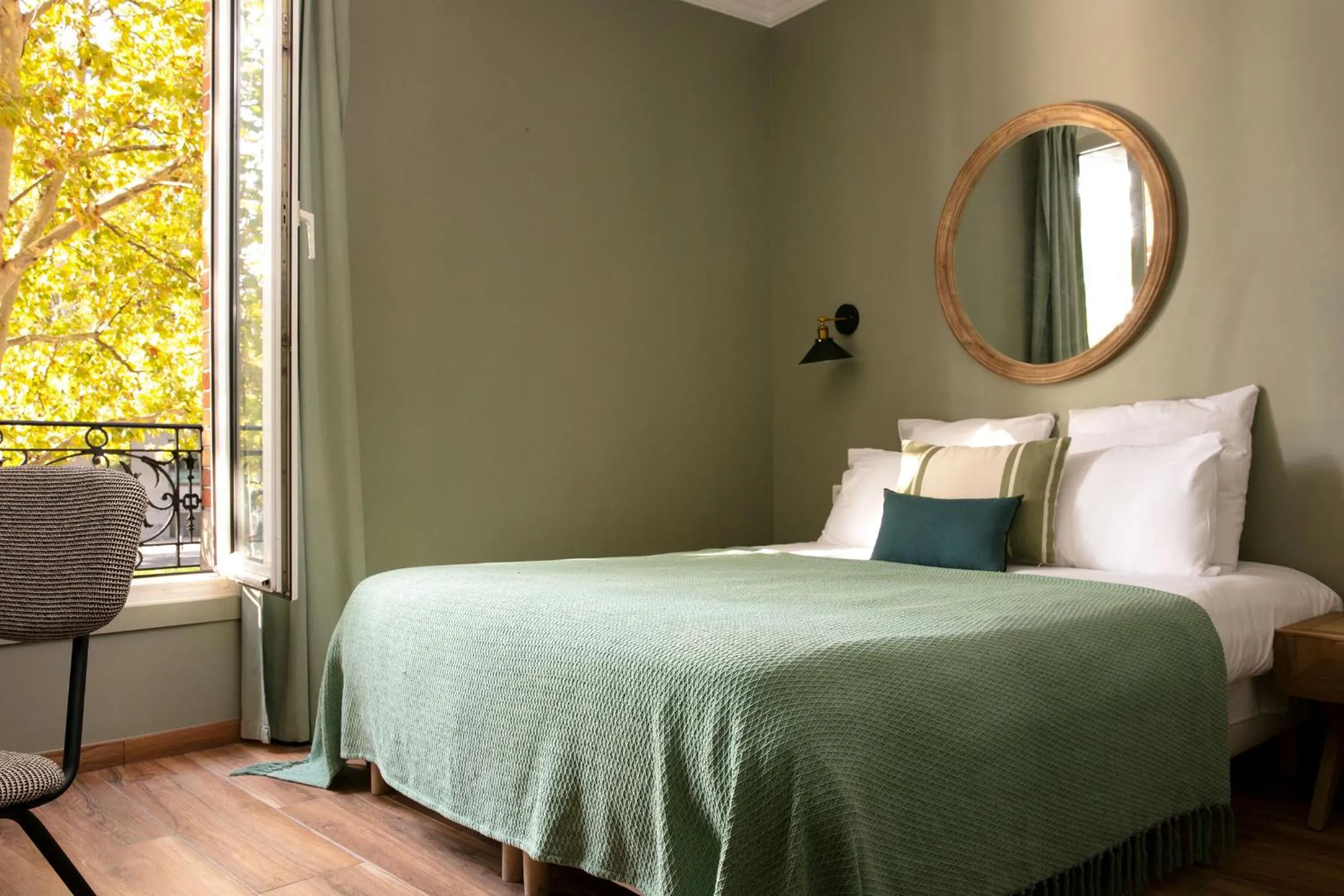 Bed in Le Grand Albert 1er