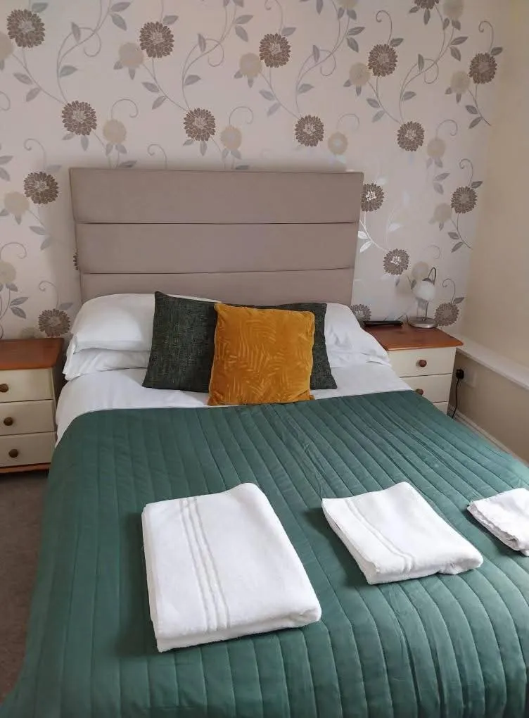 Bed in Delamere Hotel