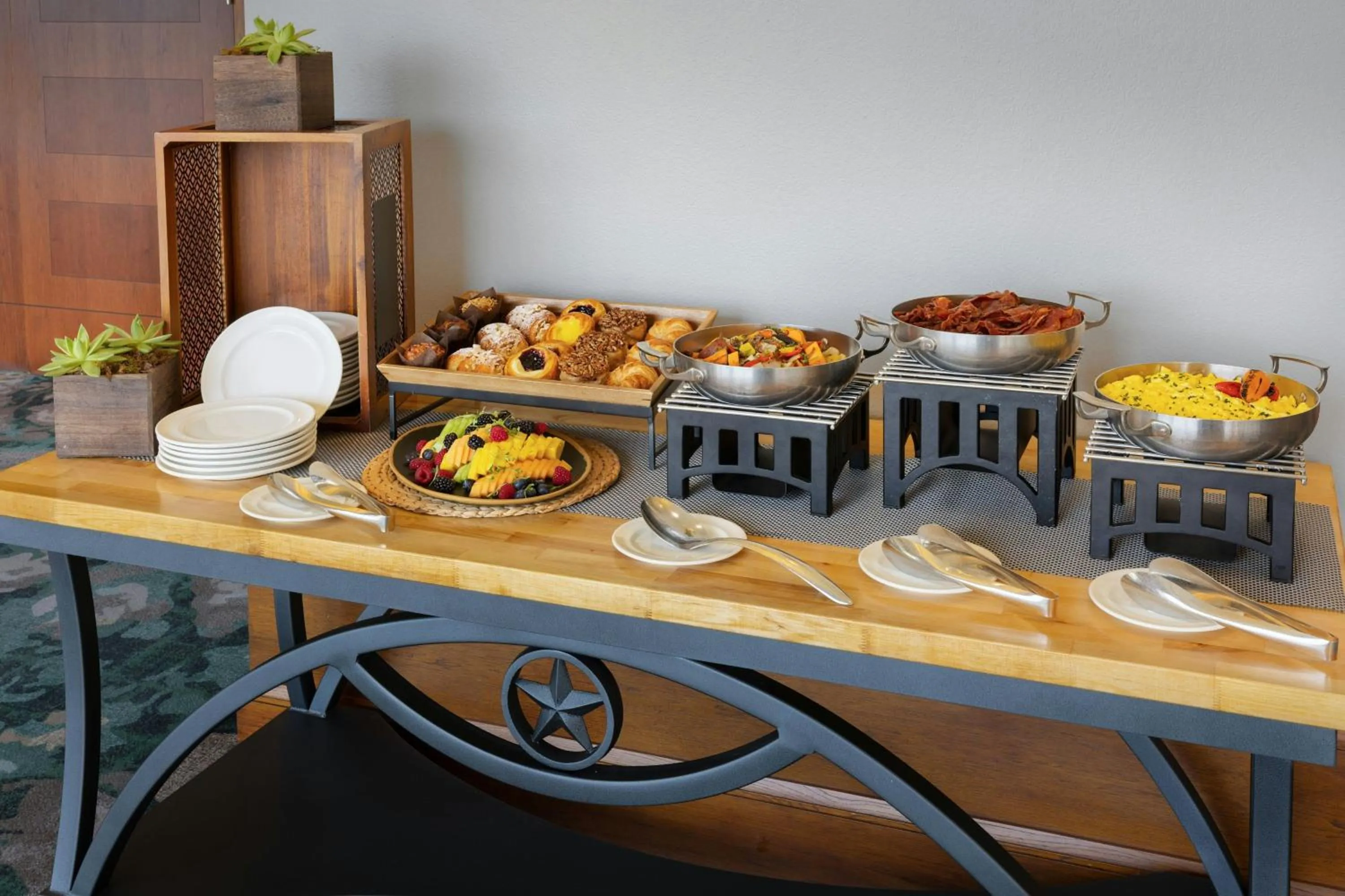 Breakfast in JW Marriott San Antonio Hill Country Resort & Spa