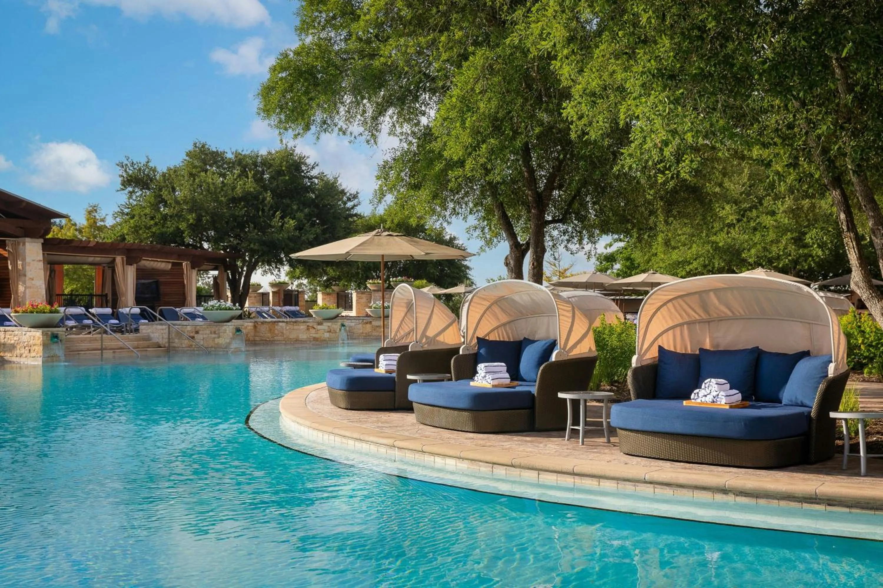 Swimming pool in JW Marriott San Antonio Hill Country Resort & Spa