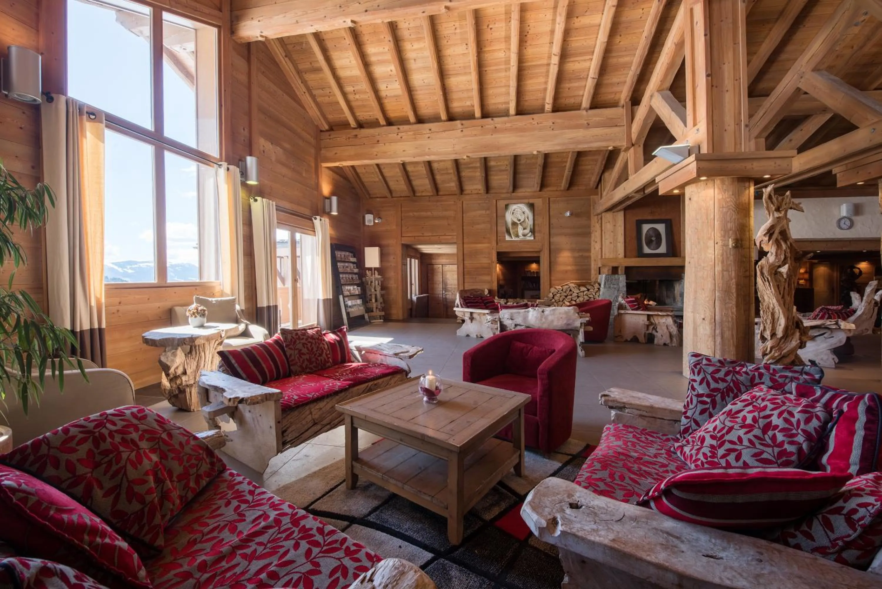 Lobby or reception in CGH Résidences & Spas Le Village De Lessy