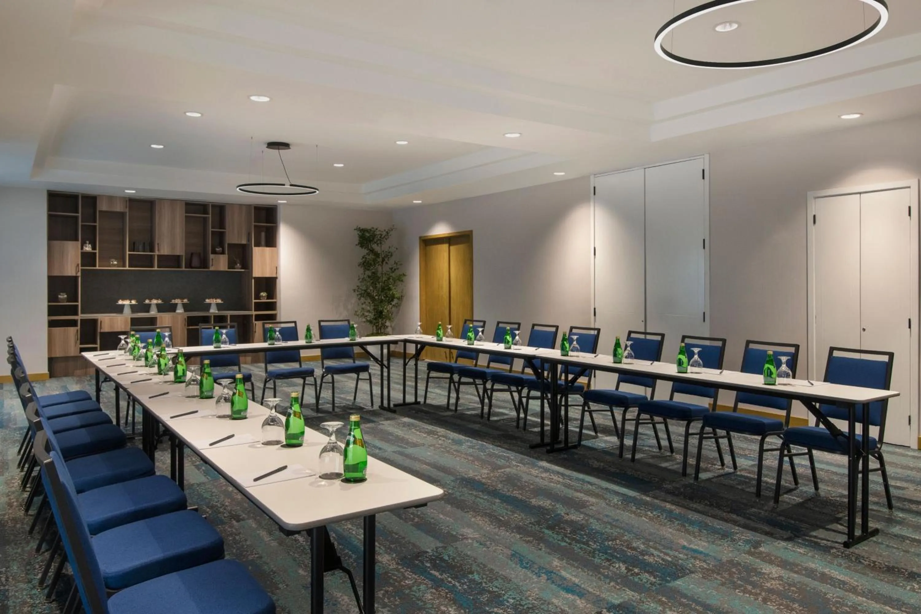 Meeting/conference room in Courtyard by Marriott Santo Domingo