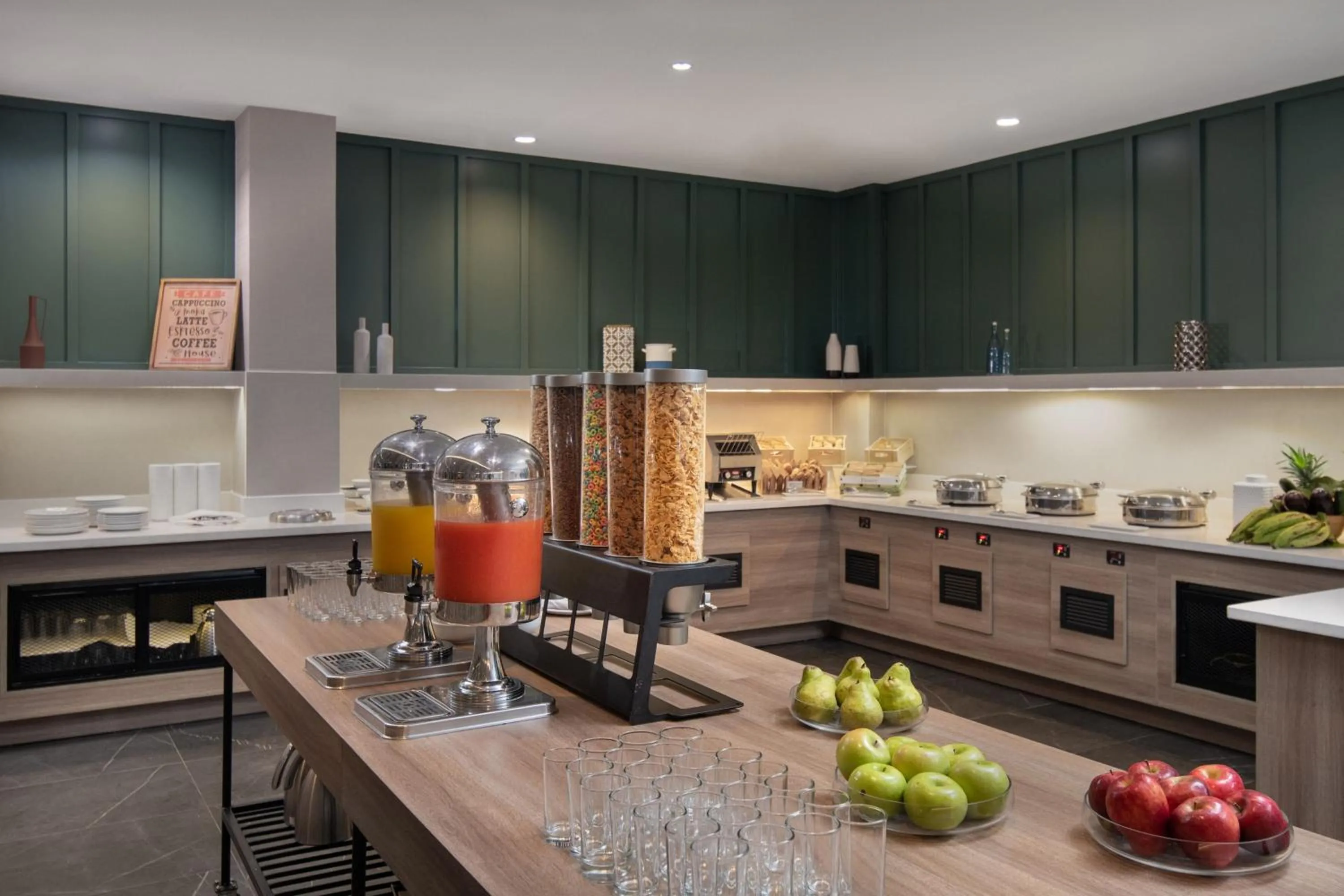 Breakfast in Courtyard by Marriott Santo Domingo