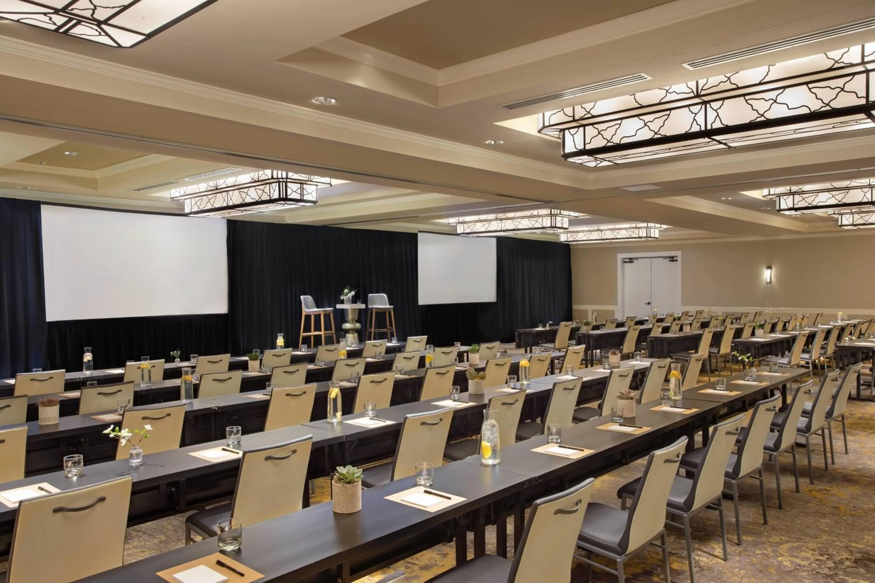 Meeting/conference room in The Lodge at Sonoma Resort, Autograph Collection