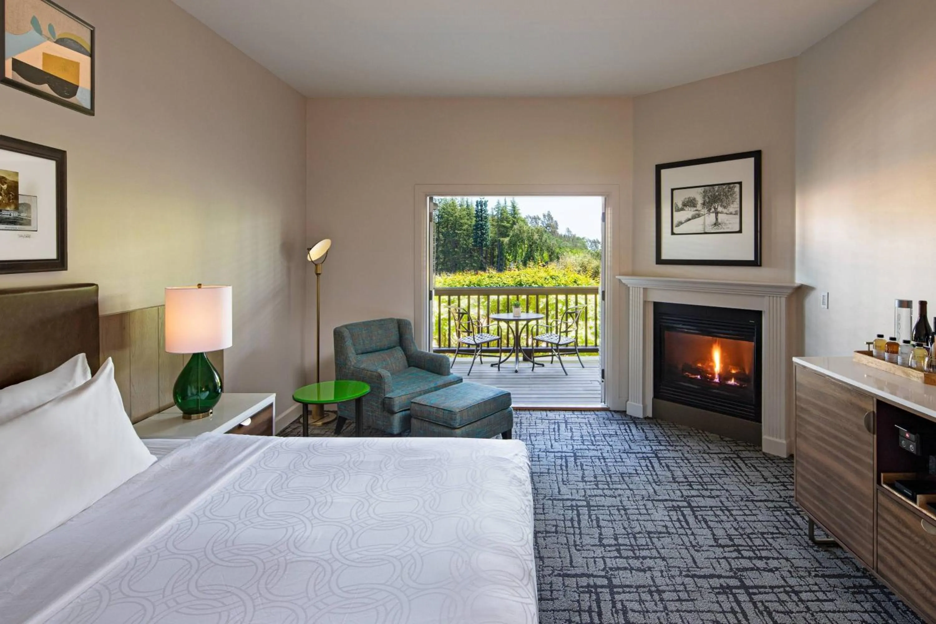 Photo of the whole room, Bed in The Lodge at Sonoma Resort, Autograph Collection