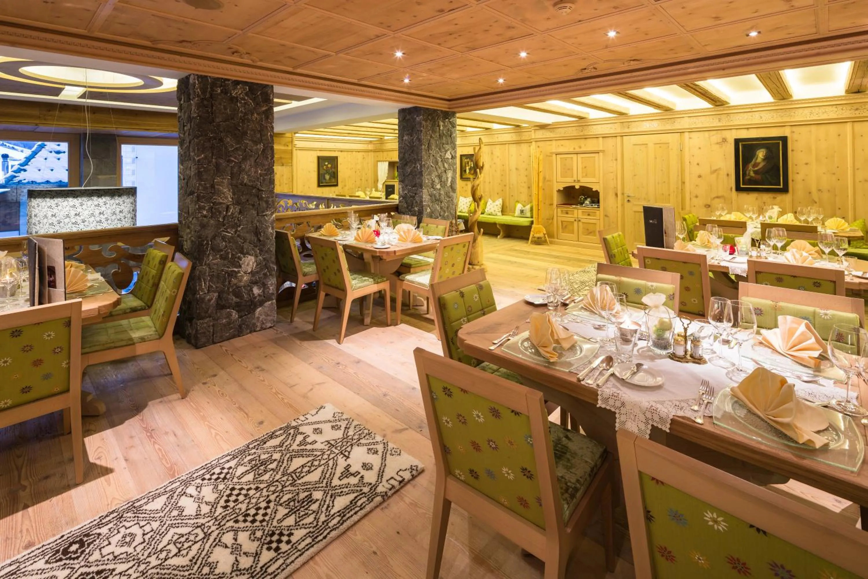 Restaurant/places to eat in Hotel Solaria Ischgl - 4 superior