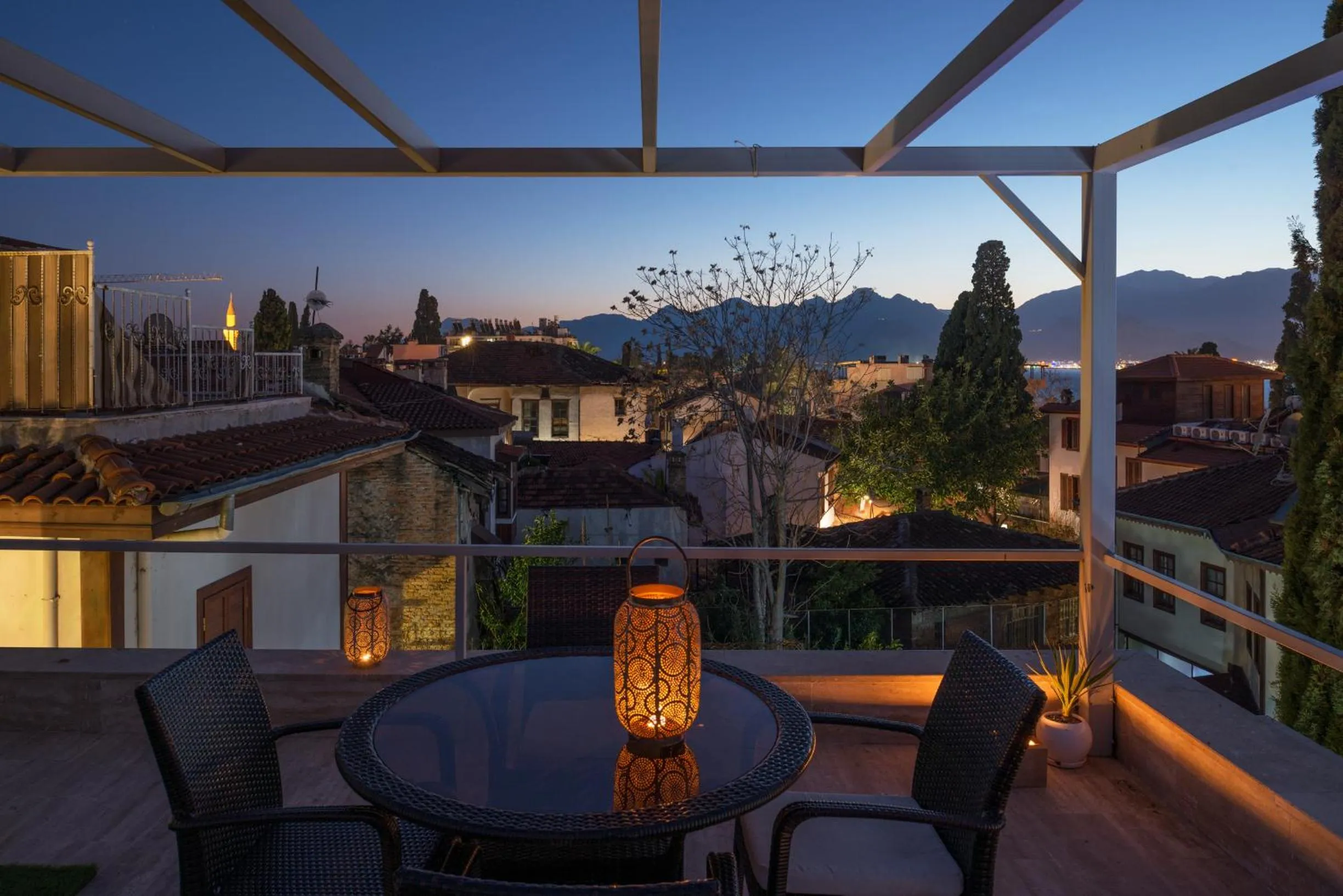 Delight Deluxe Hotel