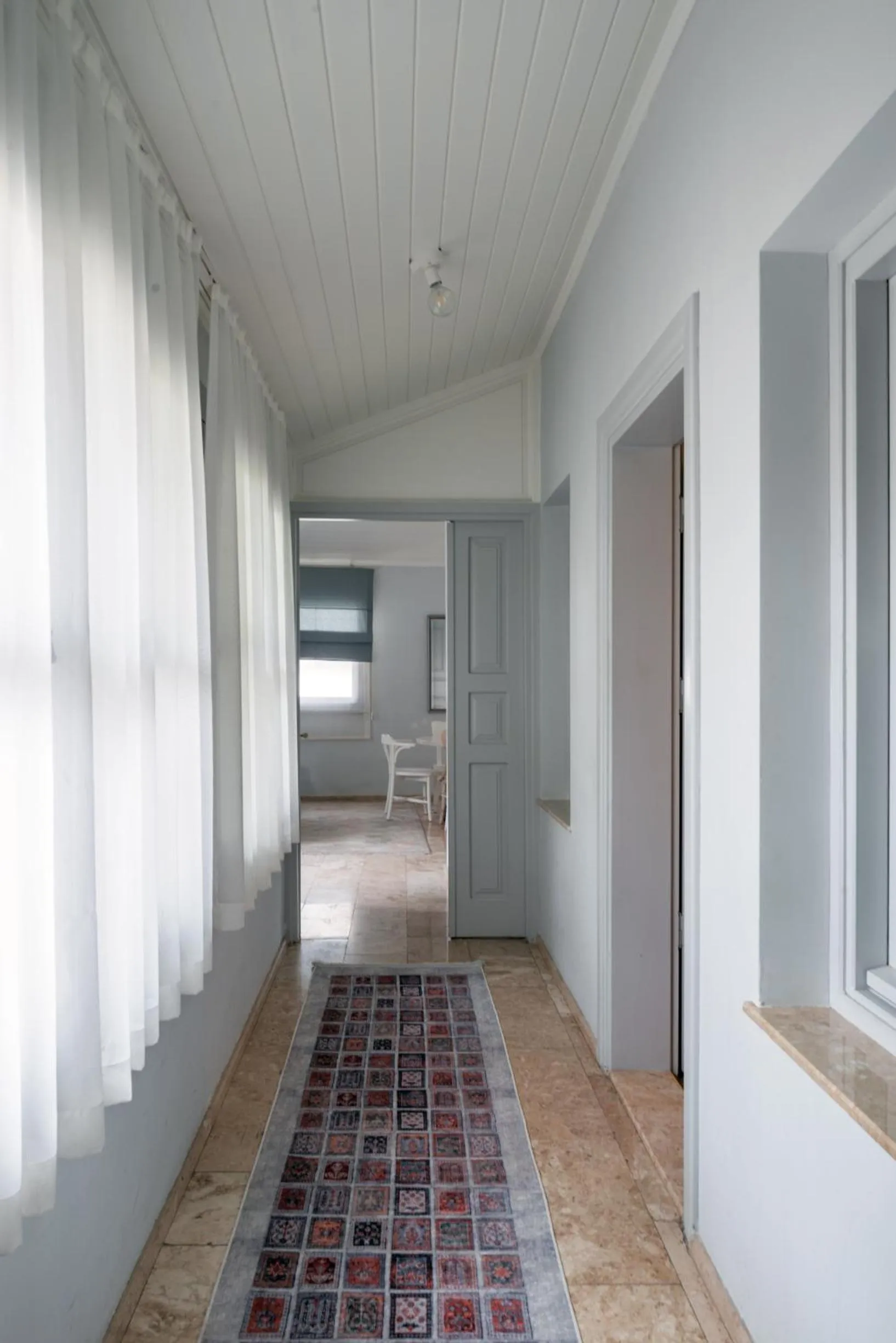 Bed in Delight Deluxe Hotel