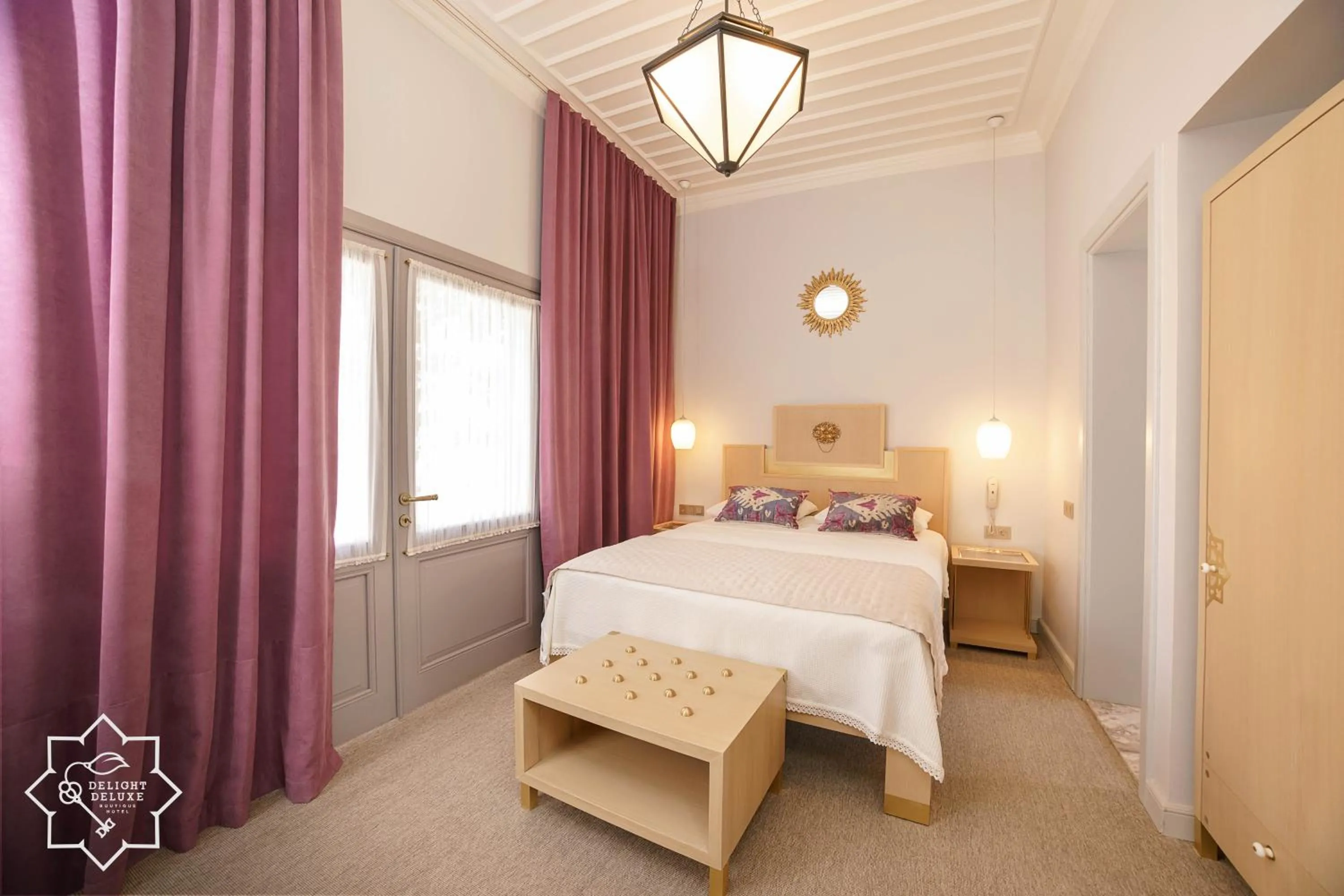 Bed in Delight Deluxe Hotel