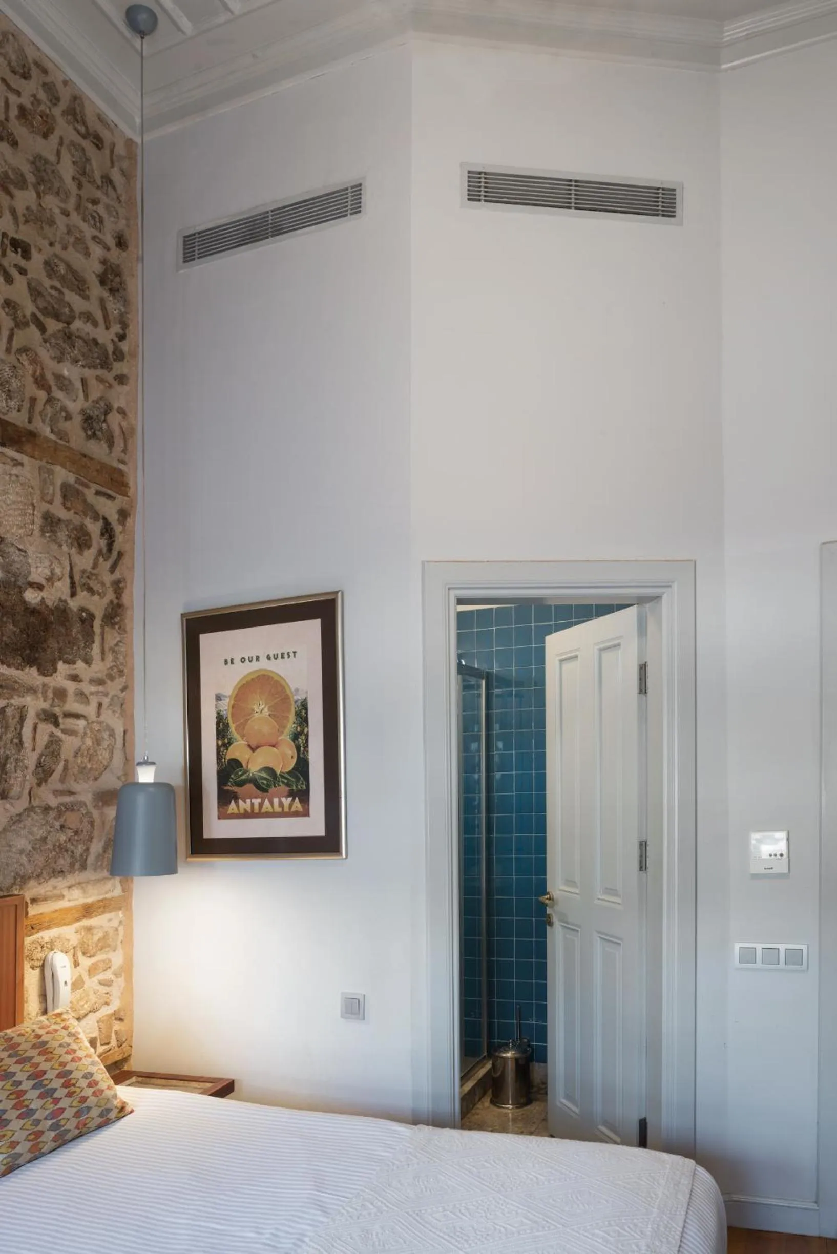 Bed in Delight Deluxe Hotel