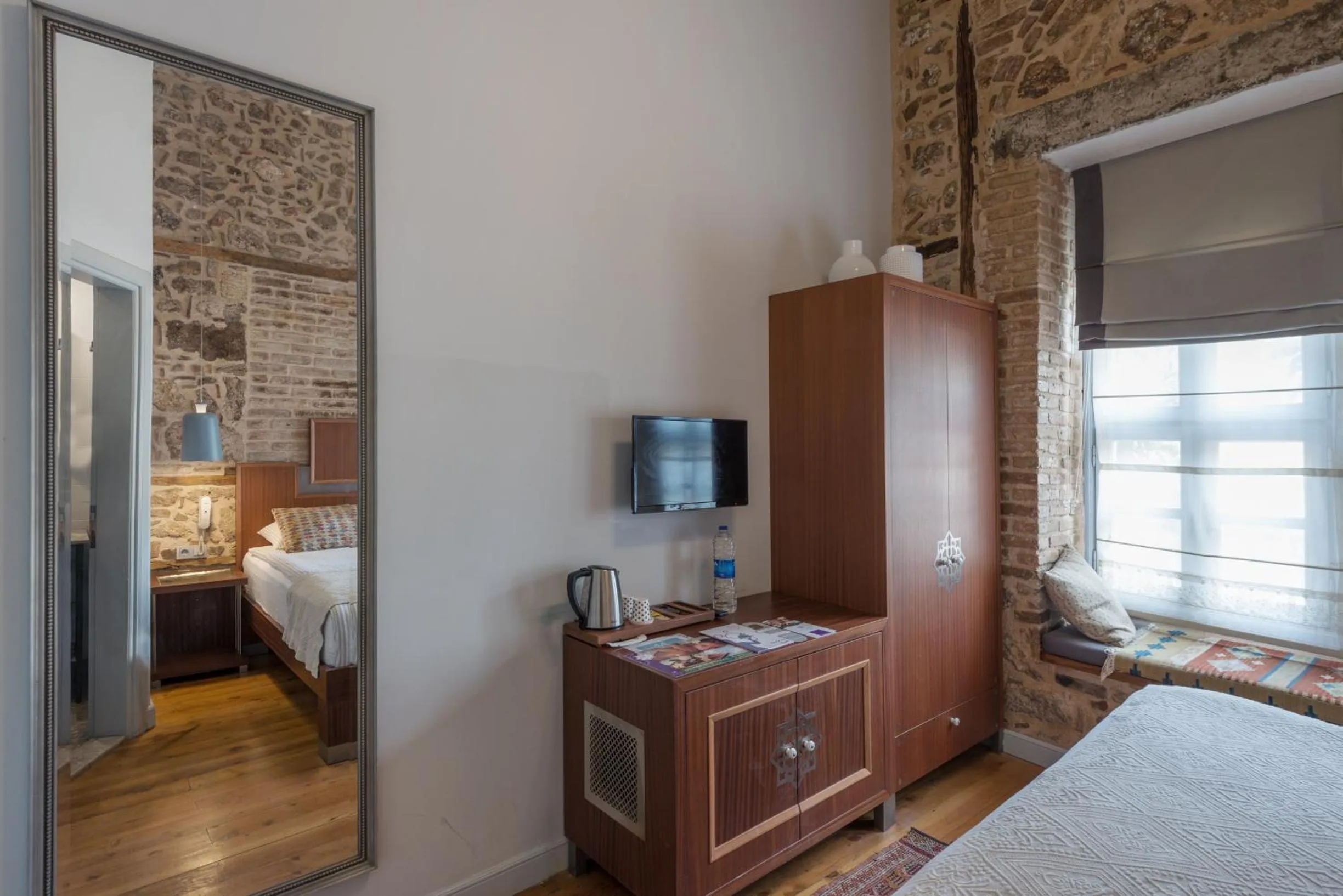 Bed in Delight Deluxe Hotel