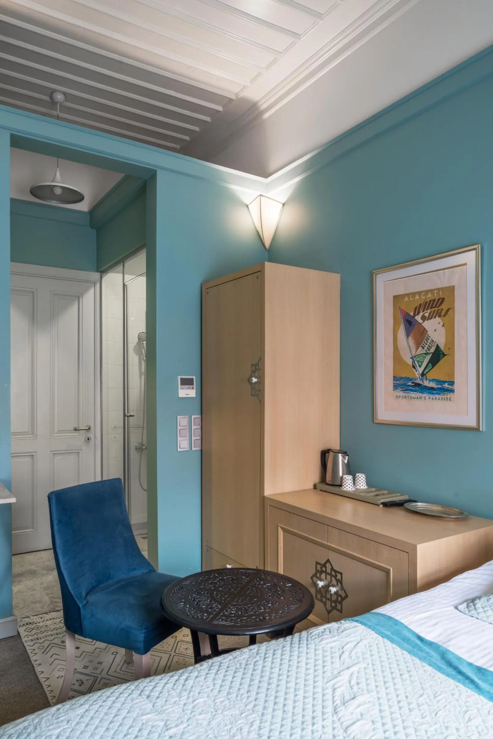 Bed in Delight Deluxe Hotel