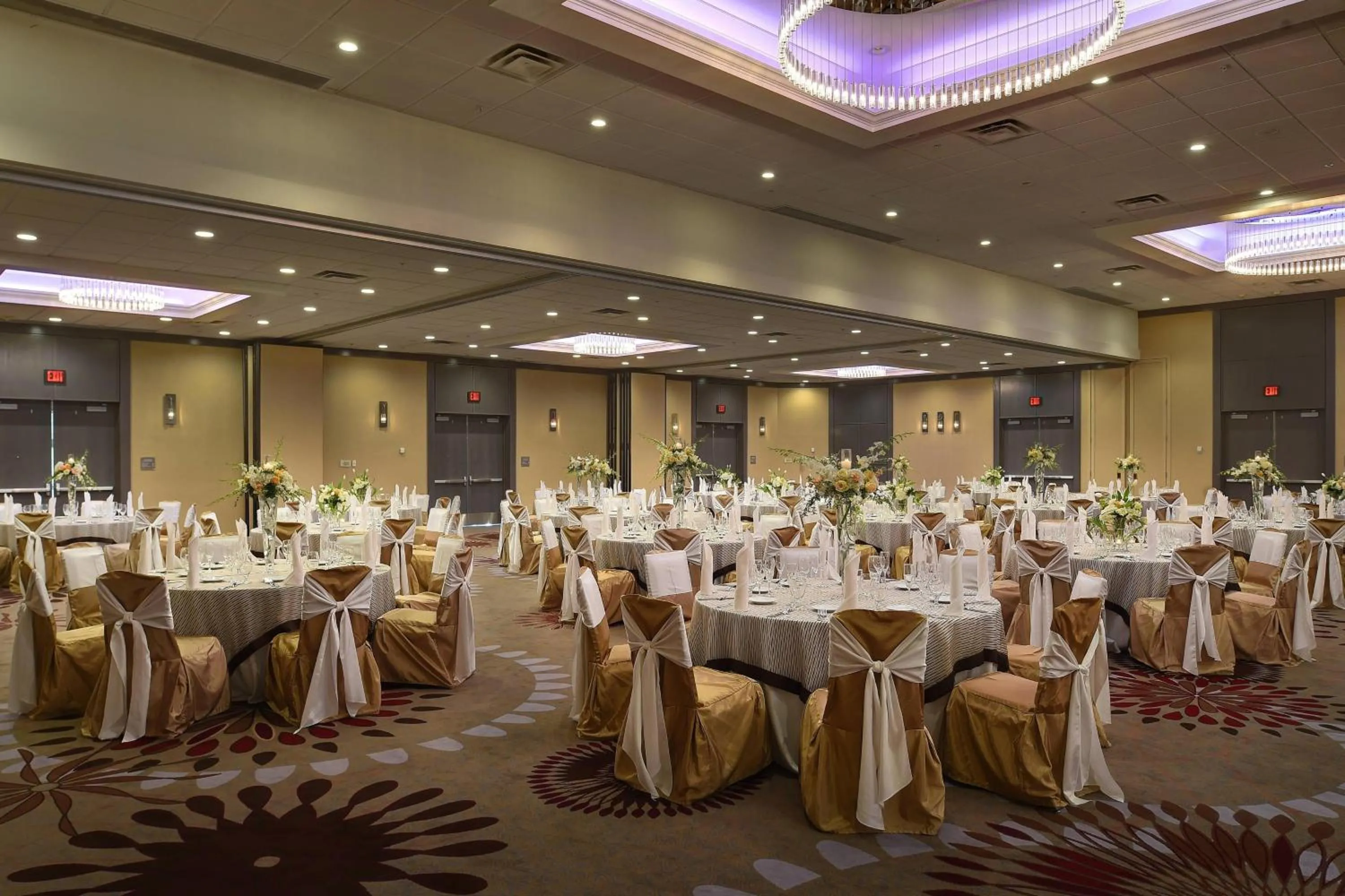 Banquet/Function facilities in Marriott St. Louis Airport