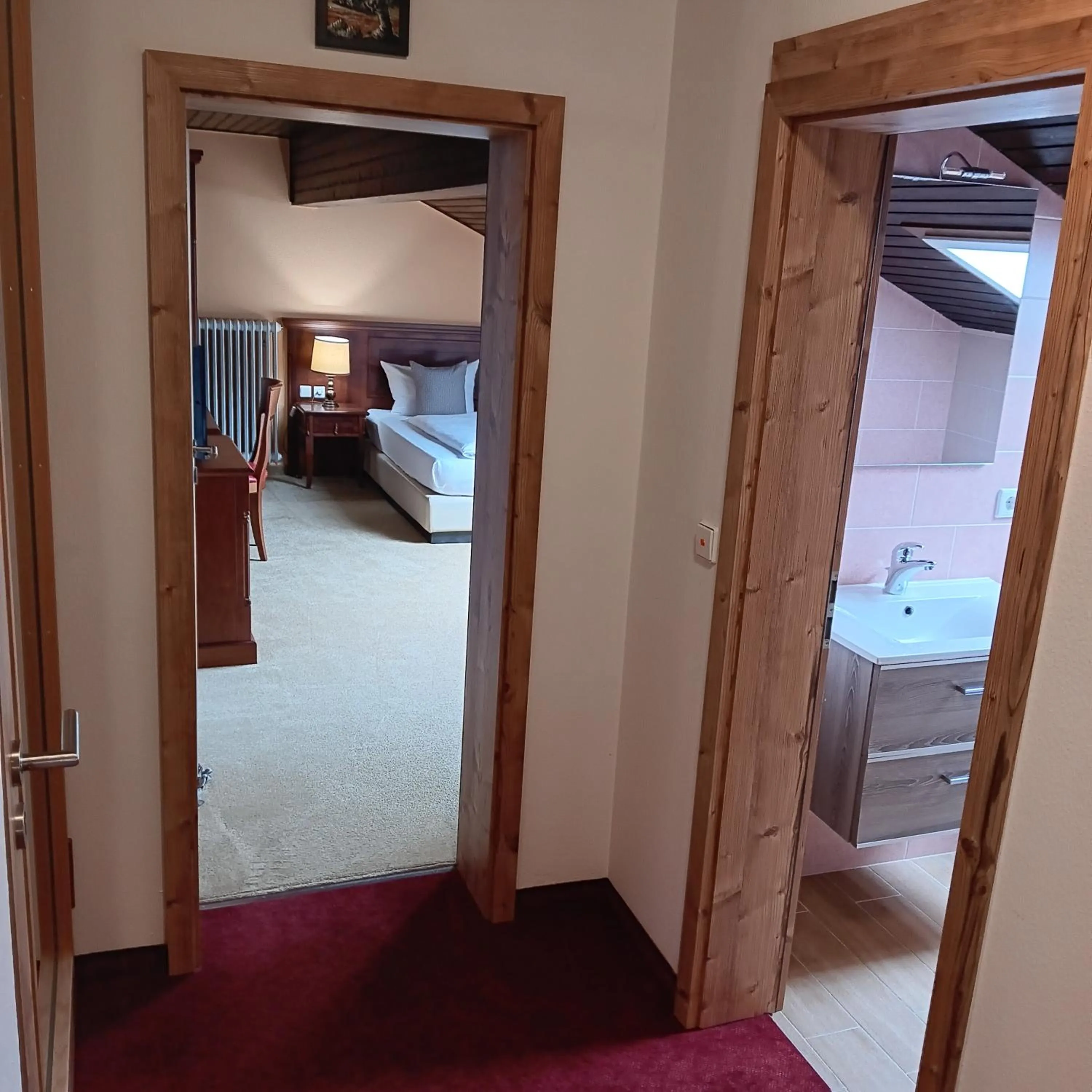 Bed in Schwarzwaldhotel Sonne