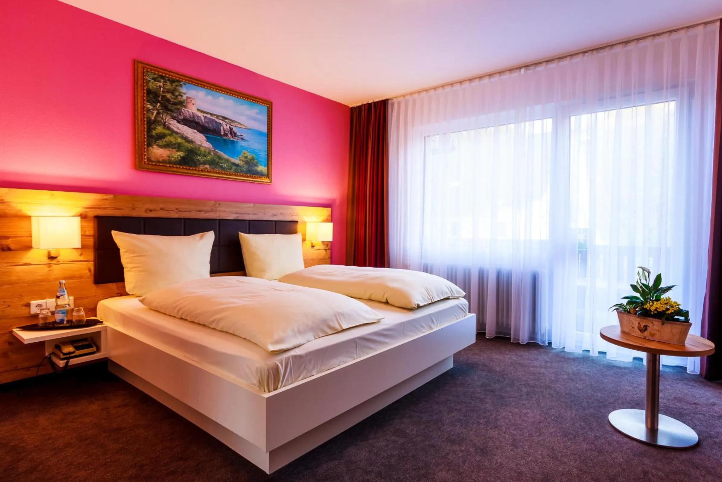 Bedroom, Bed in Schwarzwaldhotel Sonne