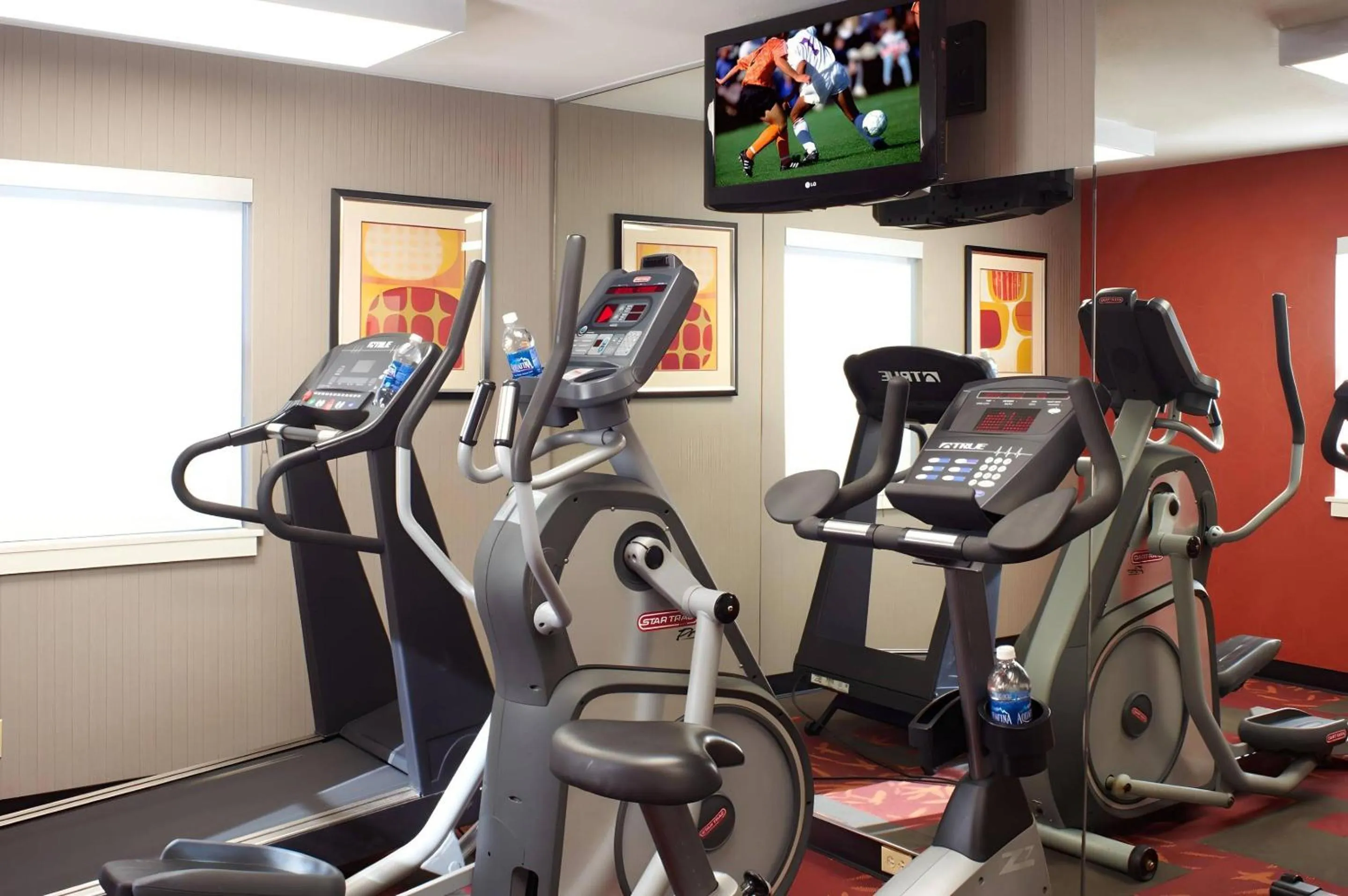 Fitness centre/facilities in MainStay Suites St Louis - Galleria