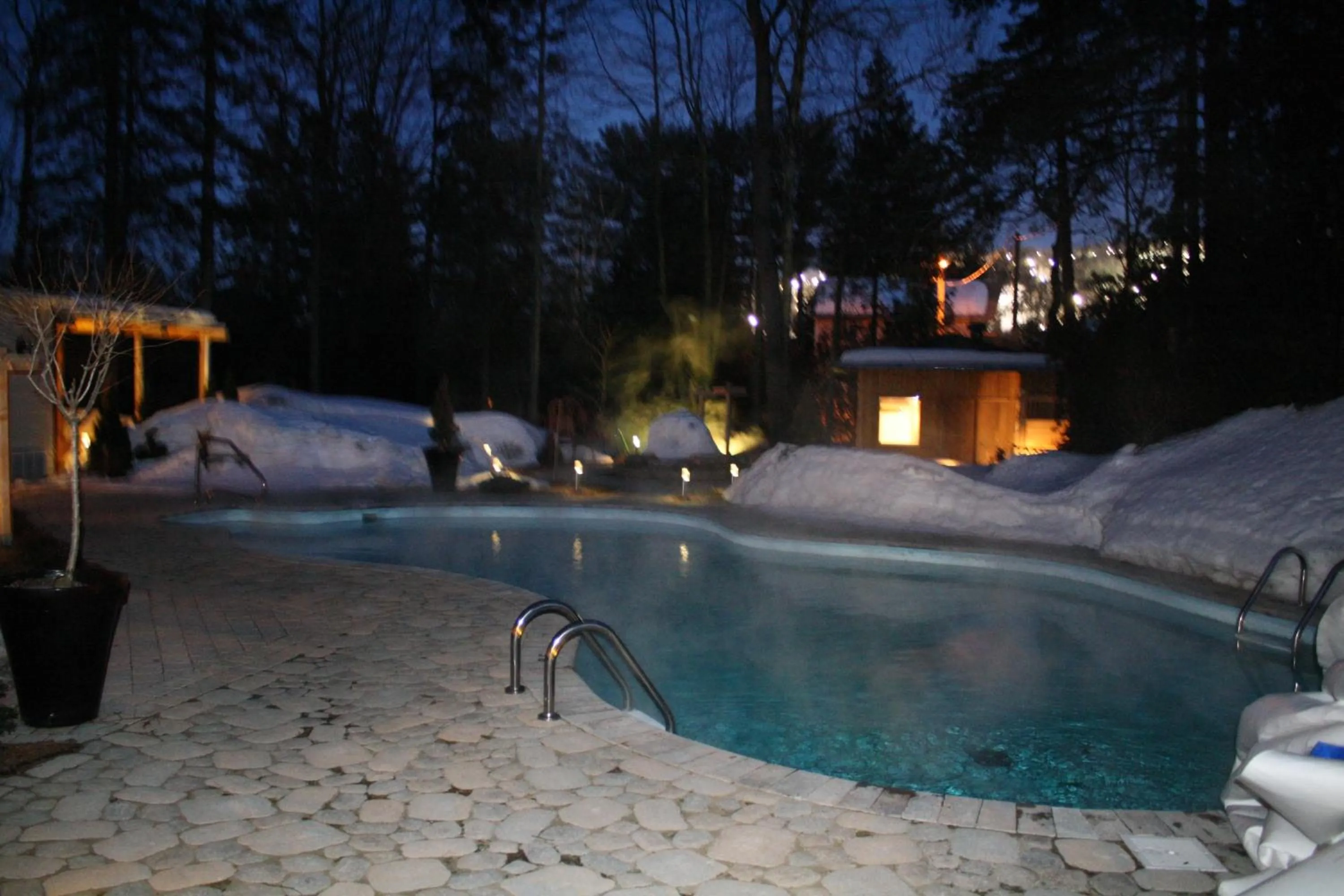 Swimming pool in Relais St-Denis