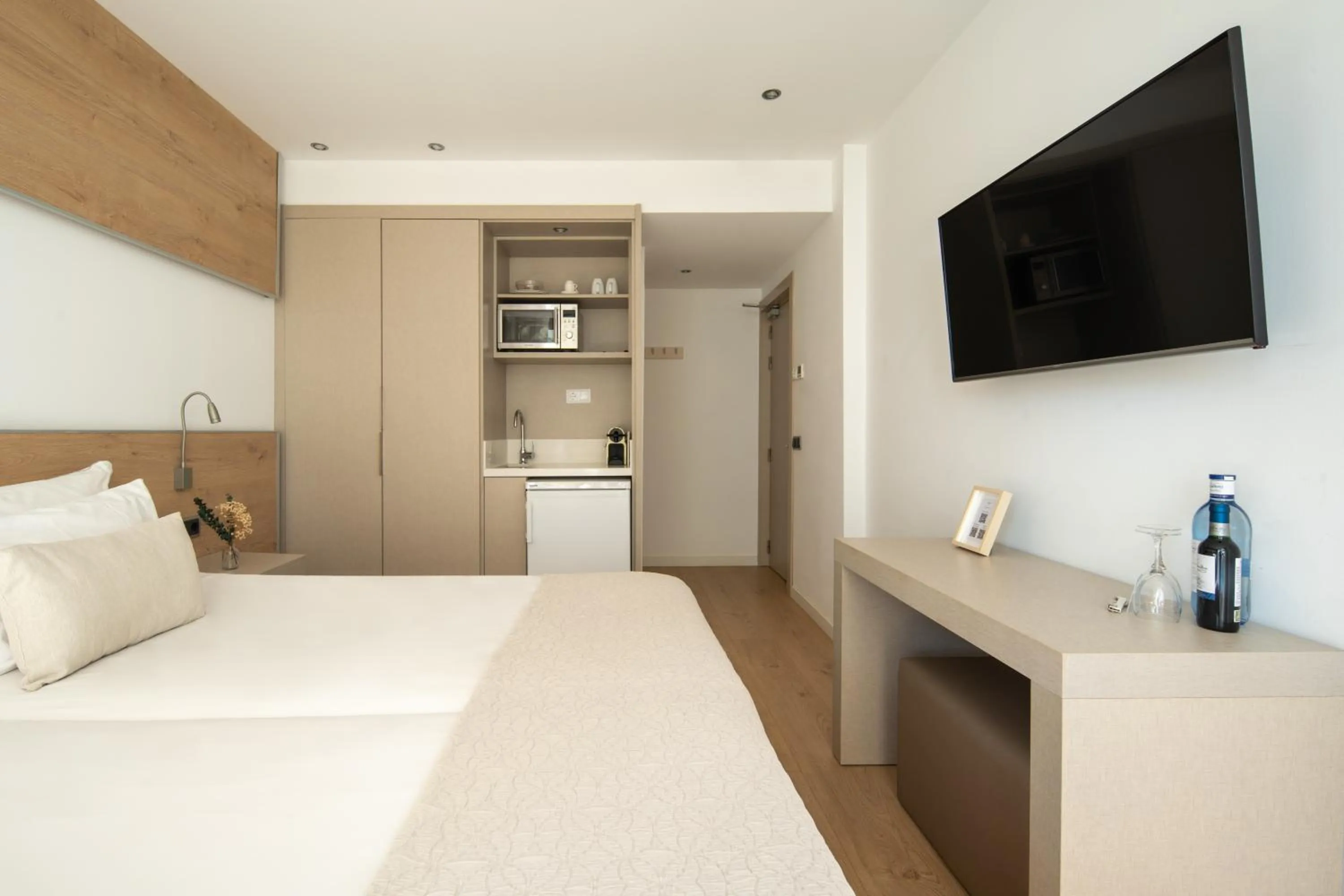 Bed in Monsuau Cala D'Or Hotel 4 Sup - Adults Only