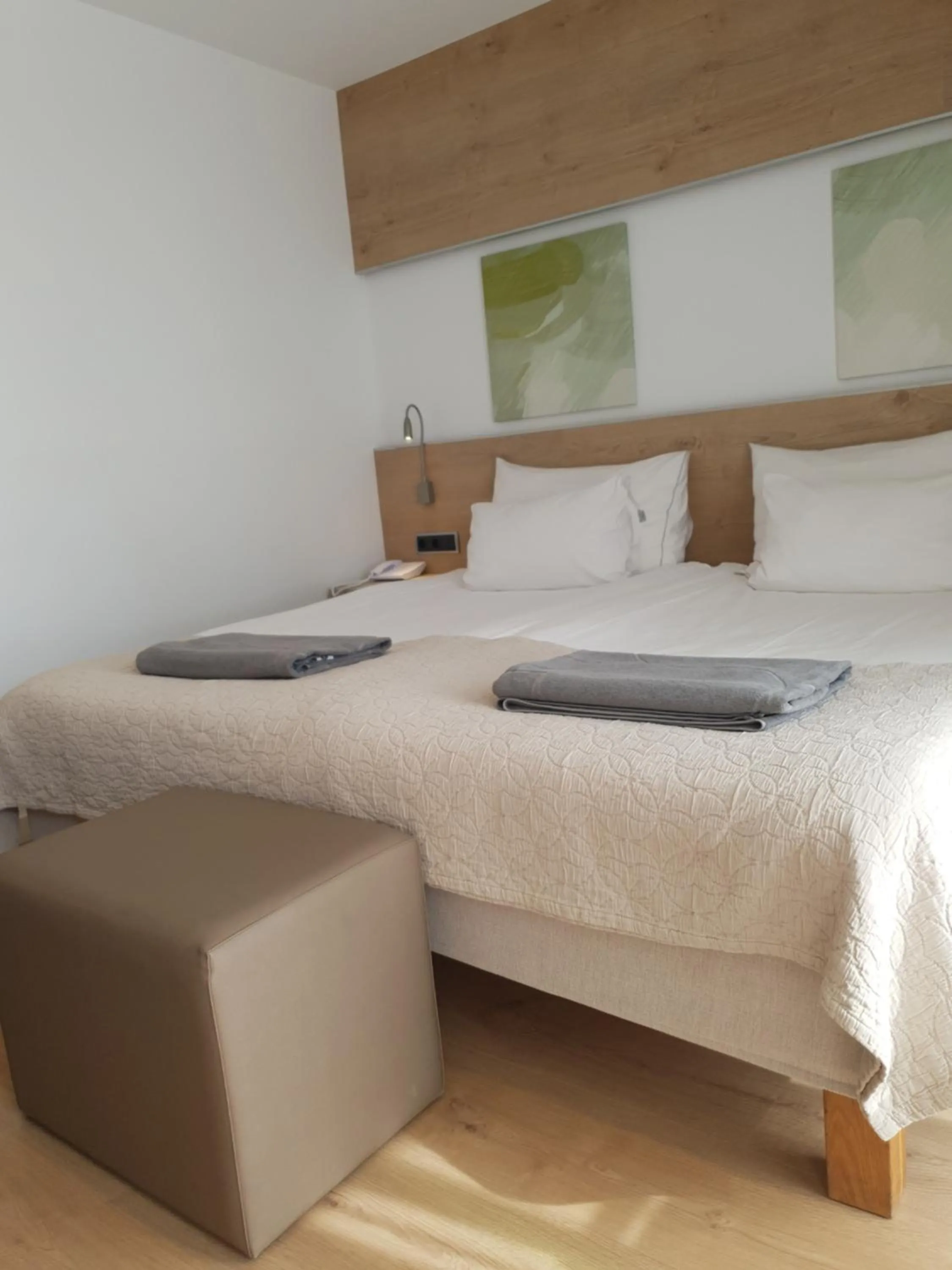 Bed in Monsuau Cala D'Or Hotel 4 Sup - Adults Only