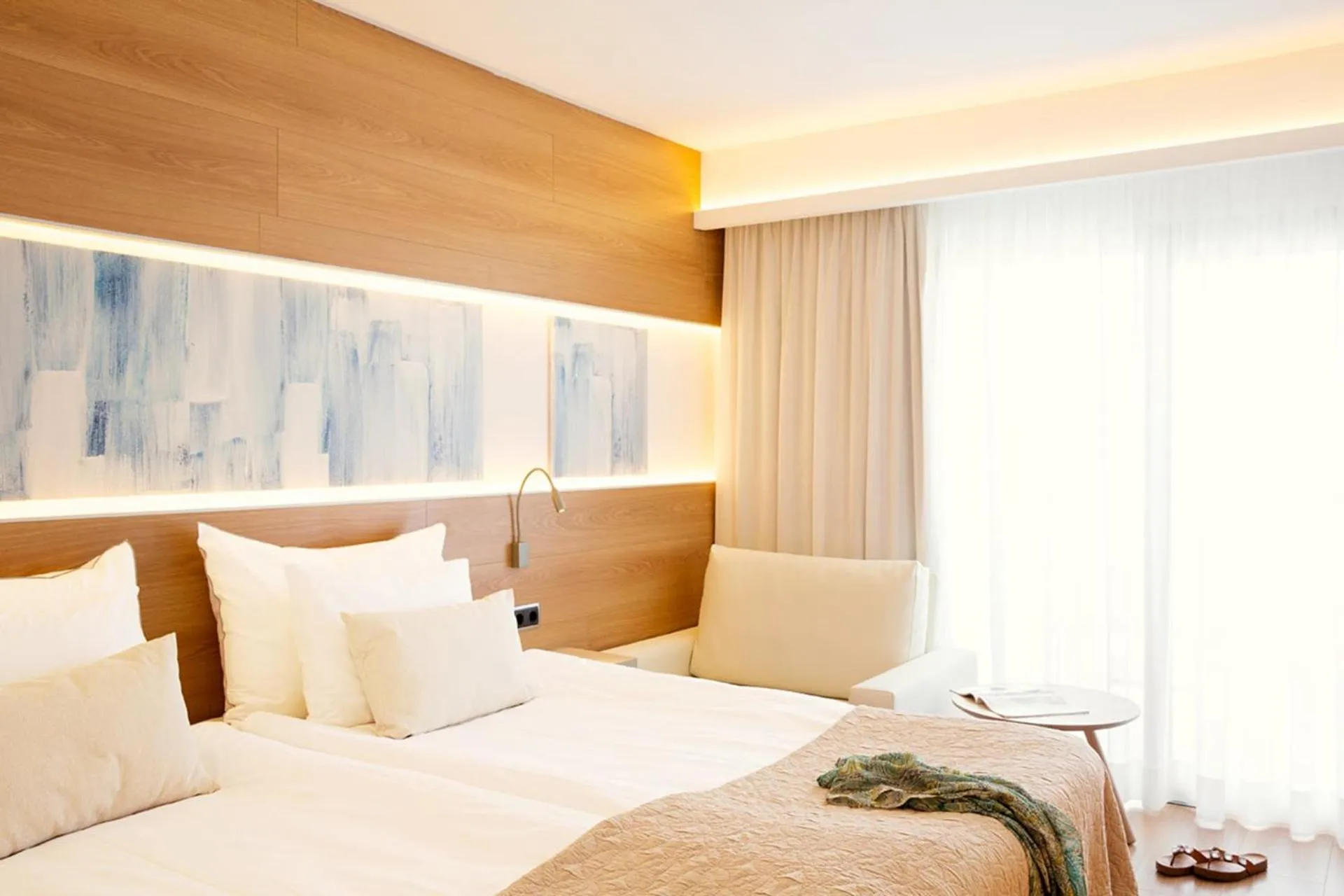 Bed in Monsuau Cala D'Or Hotel 4 Sup - Adults Only