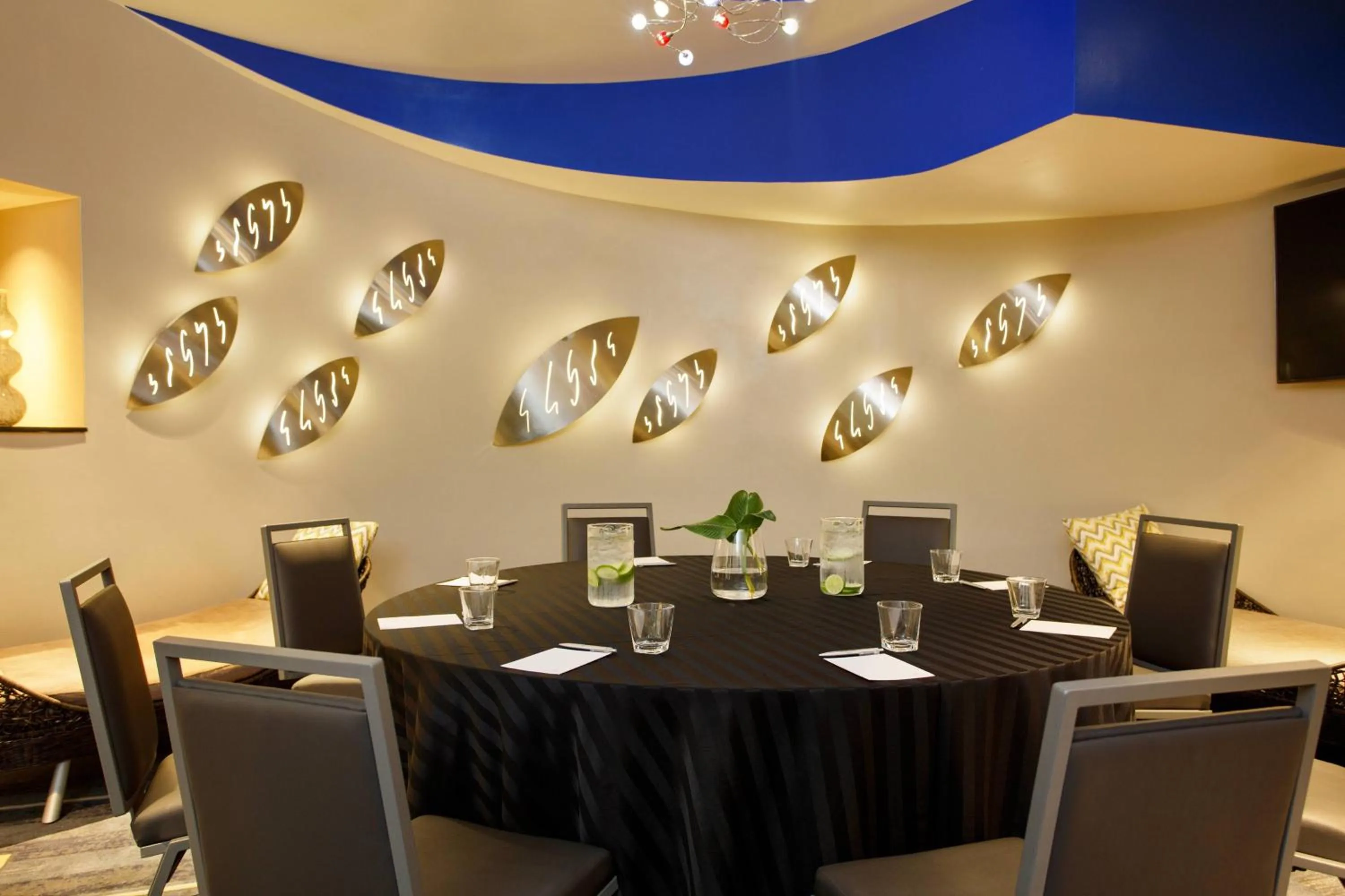 Meeting/conference room in Renaissance Tampa International Plaza Hotel