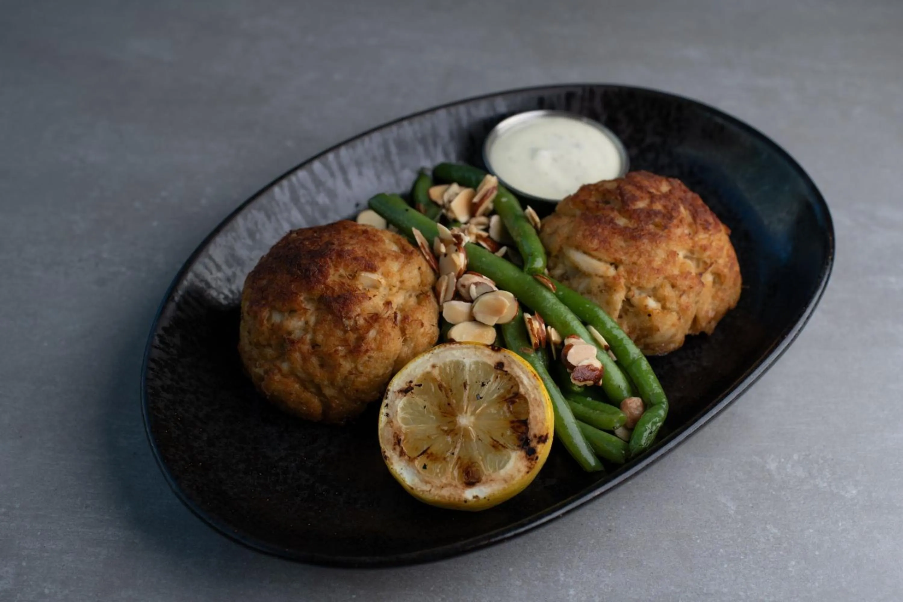Kitchen or kitchenette in Bethesda North Marriott Hotel & Conference Center