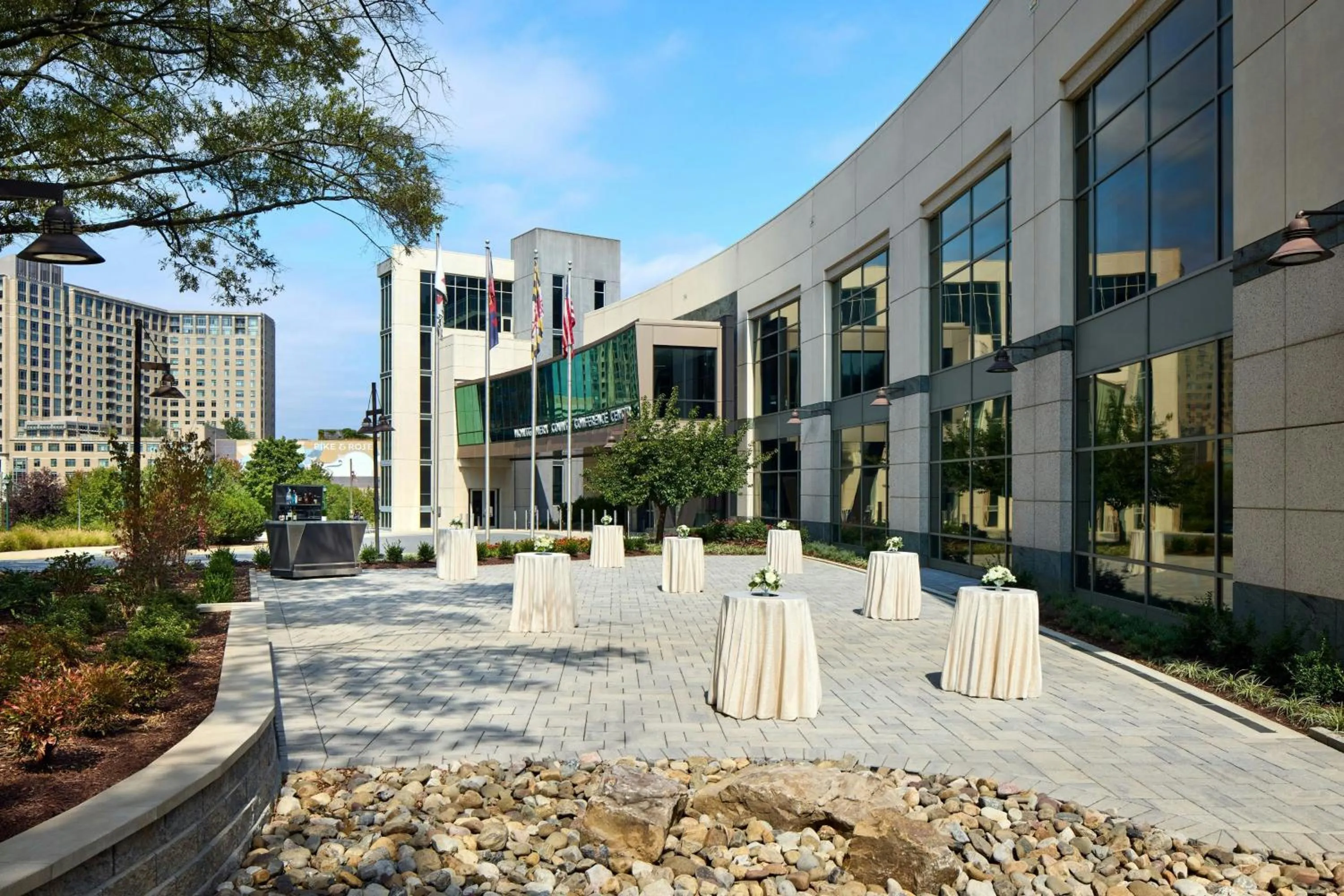Property building in Bethesda North Marriott Hotel & Conference Center