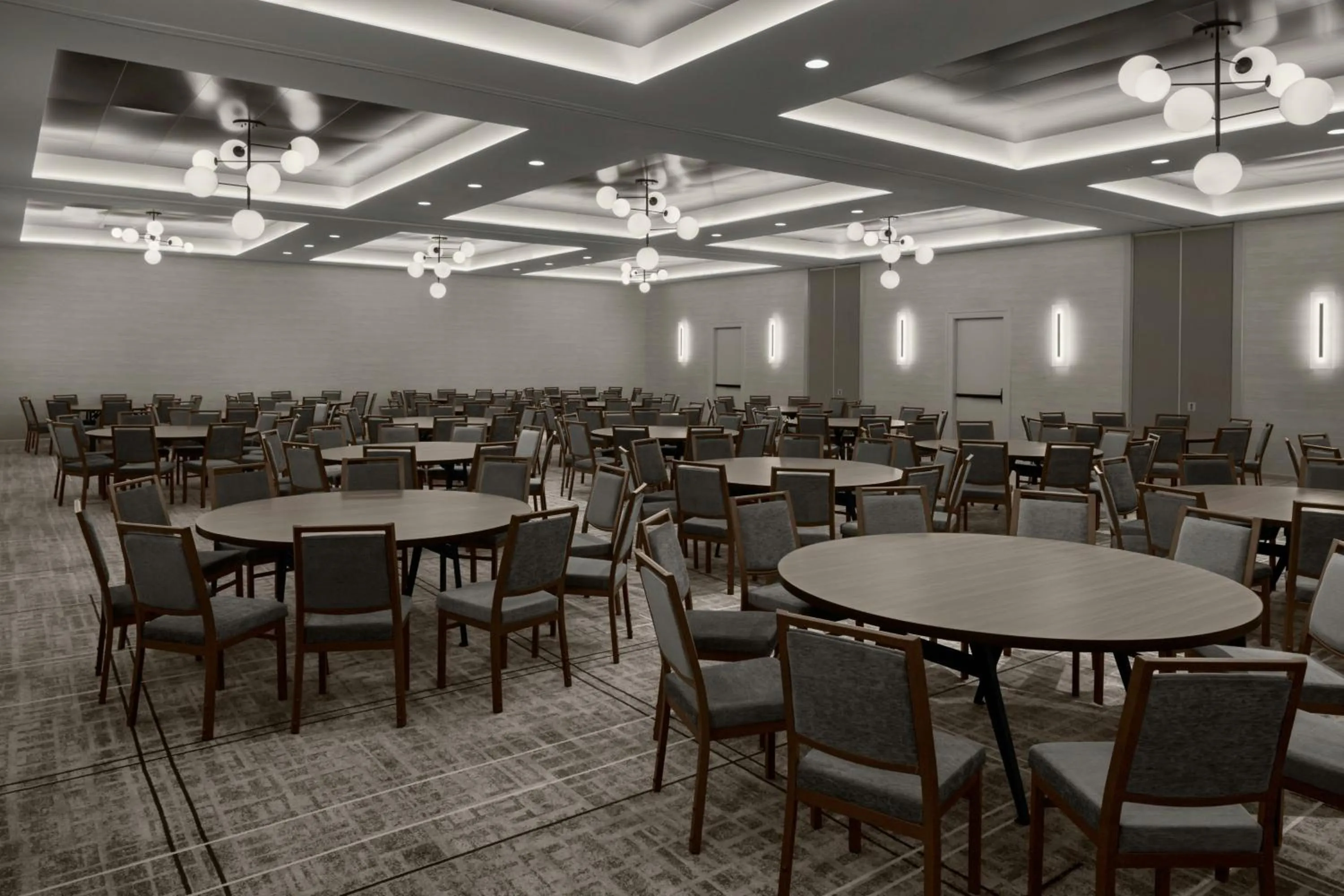 Meeting/conference room in AC Hotel Arlington National Landing