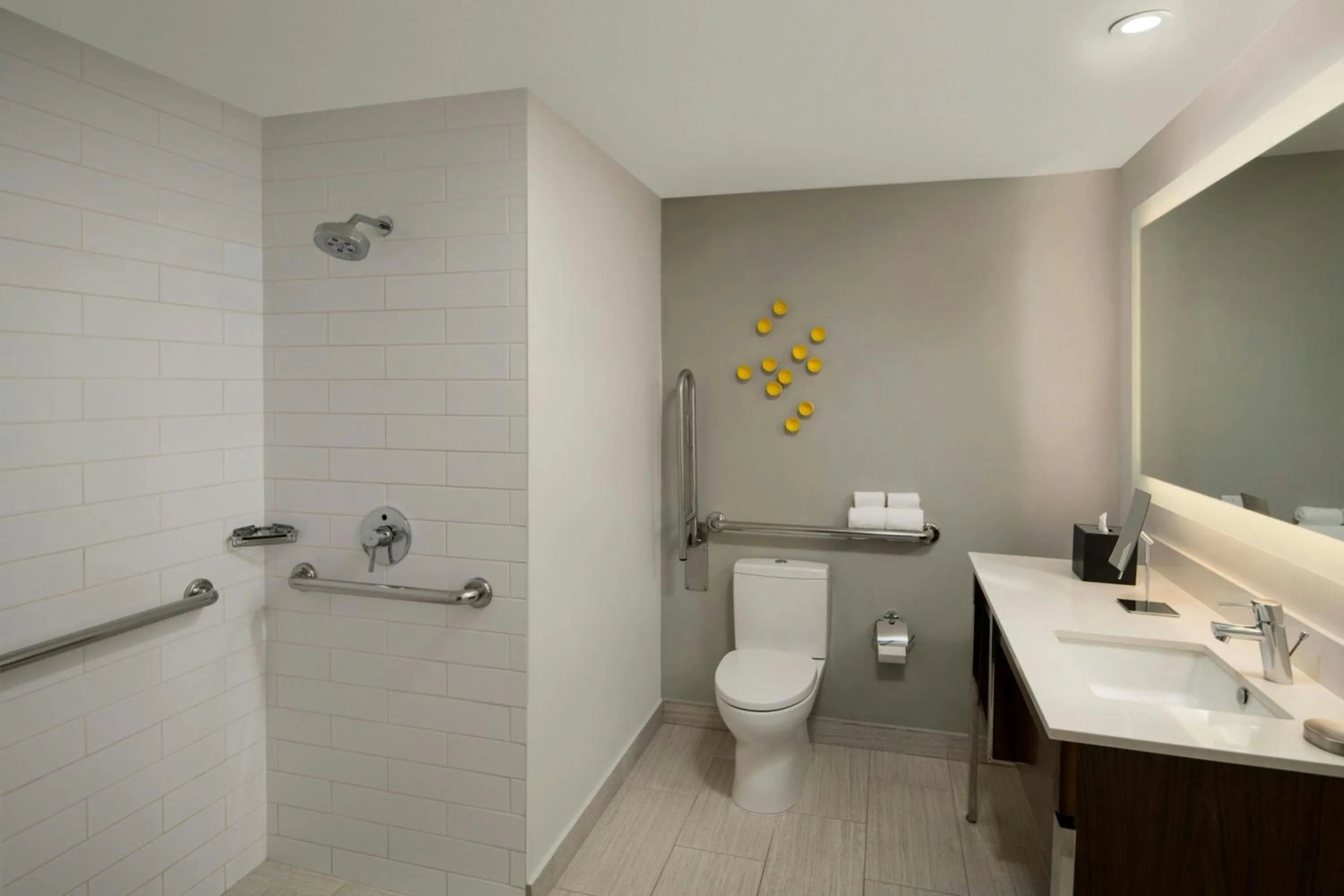 Bathroom in Renaissance Santo Domingo Jaragua Hotel & Casino