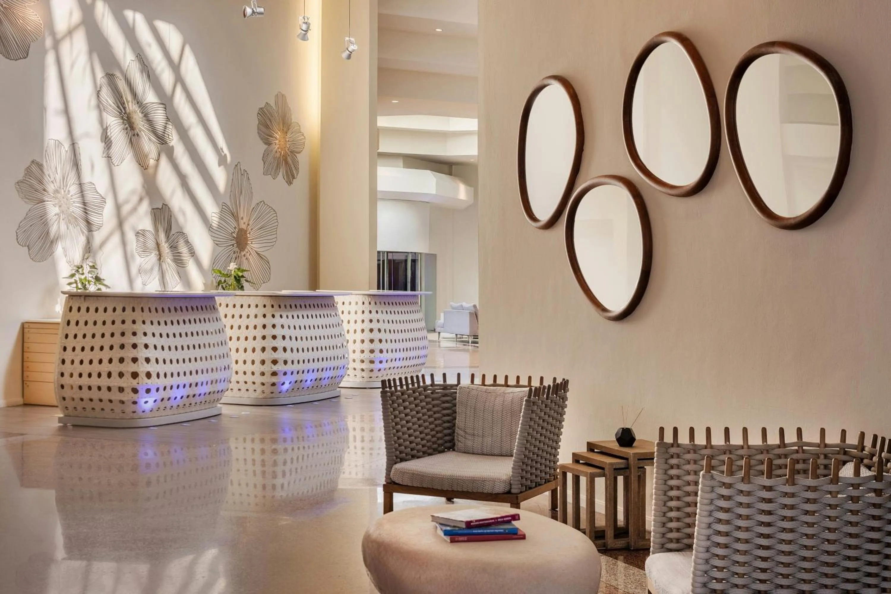 Lobby or reception in Renaissance Santo Domingo Jaragua Hotel & Casino