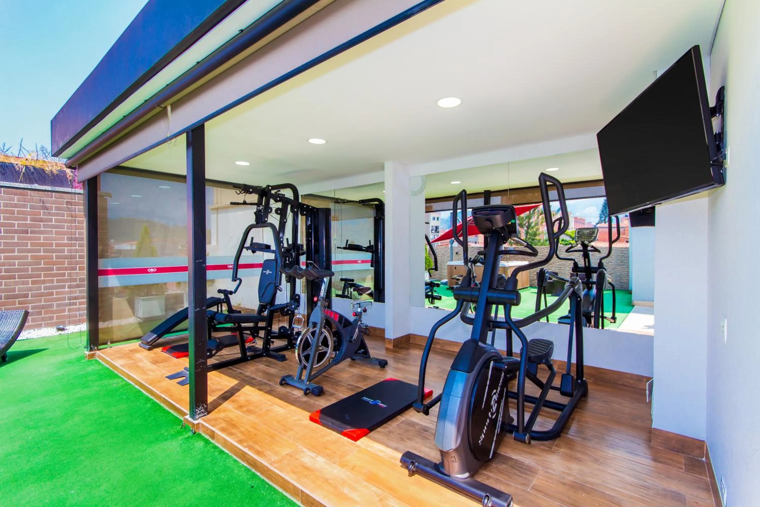 Fitness centre/facilities in Obo Hotel