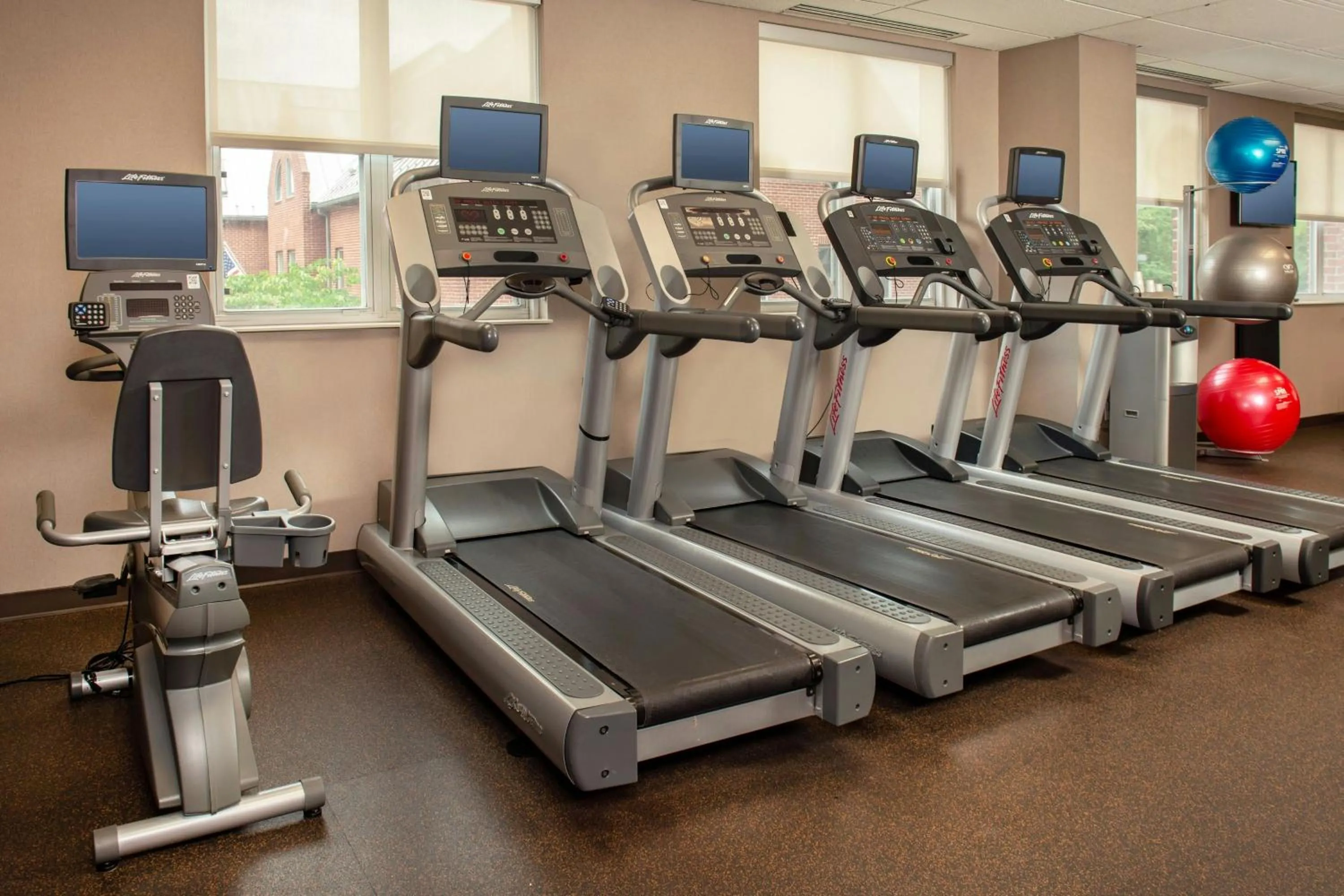Fitness centre/facilities in Residence Inn Alexandria Old Town/Duke Street