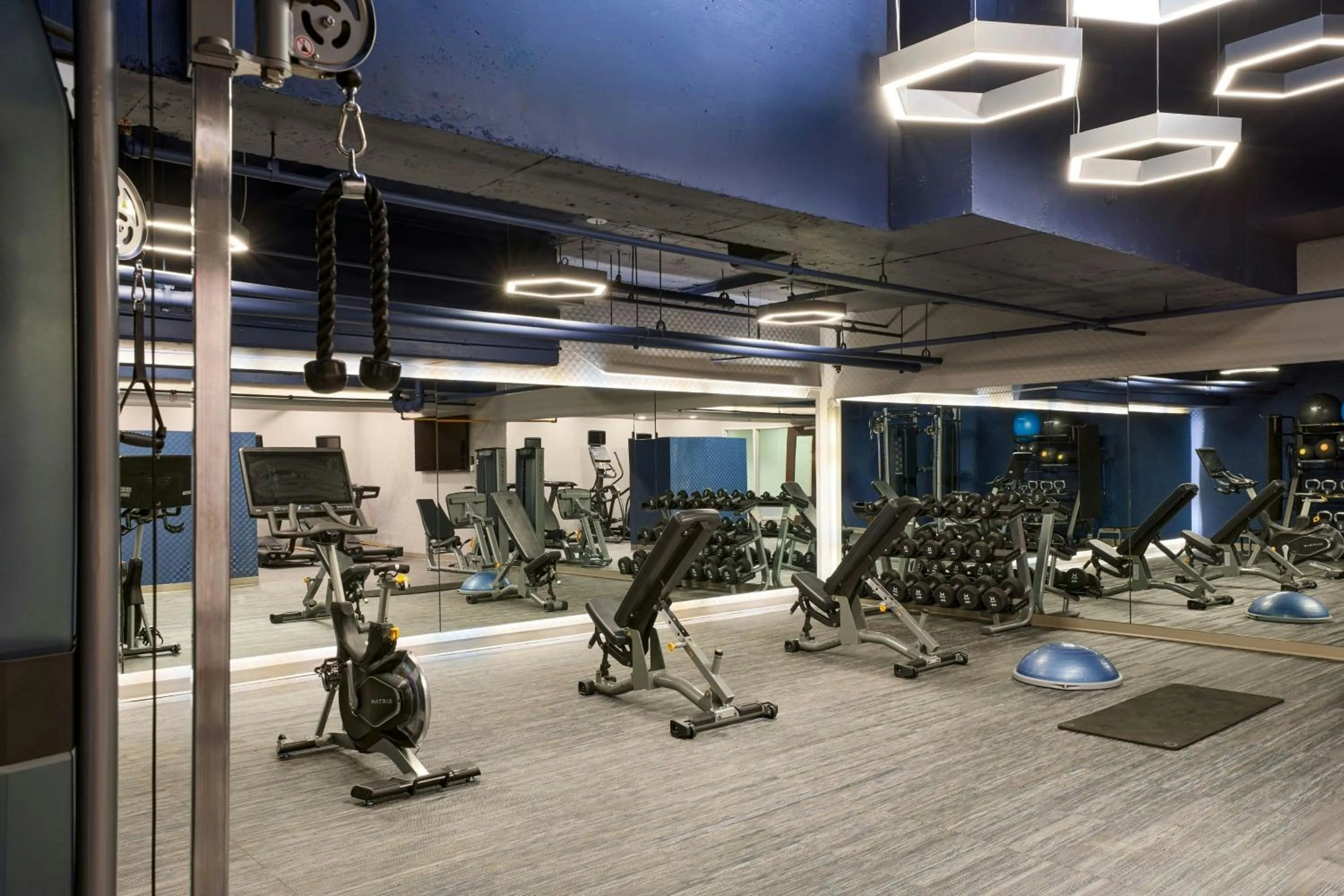 Fitness centre/facilities in Residence Inn Bethesda Downtown