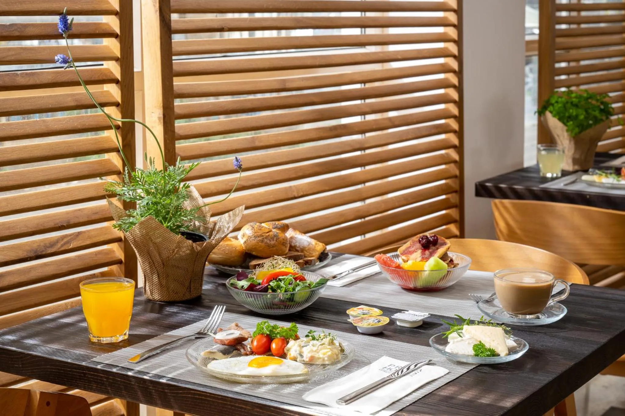 Food and drinks in Prima Palace Hotel