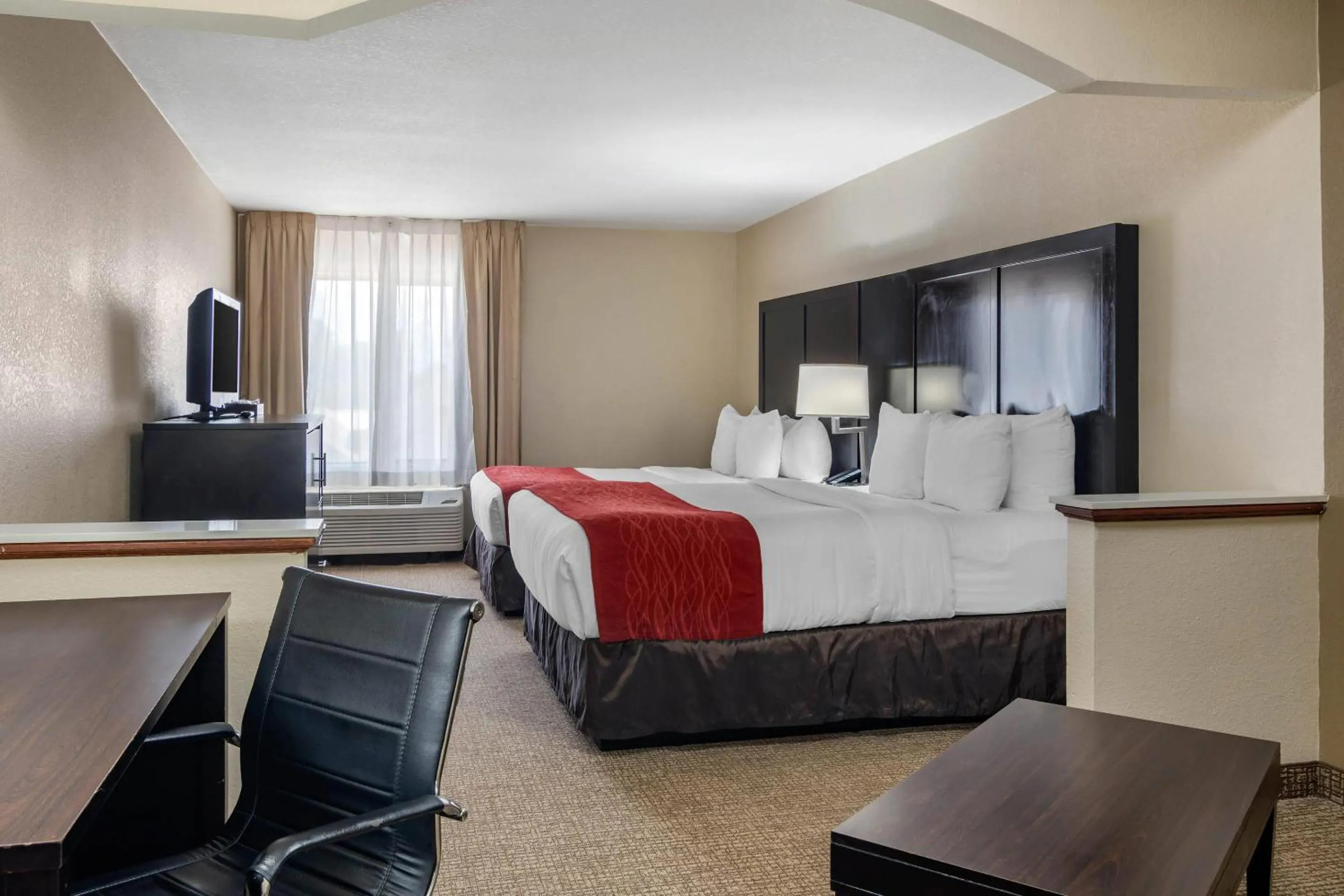 Bedroom, Bed in Comfort Inn & Suites Atlanta-Smyrna