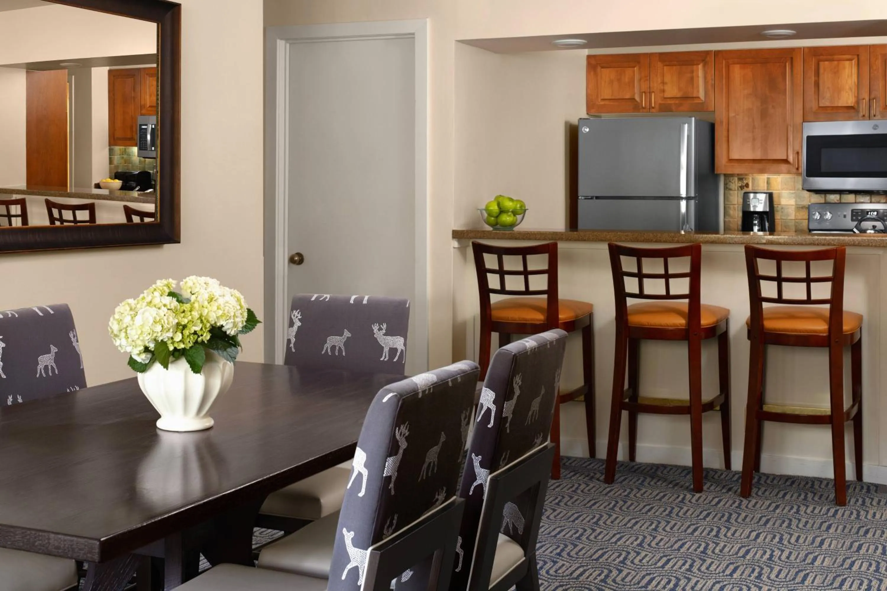 Kitchen or kitchenette in Marriott's StreamSide Douglas at Vail