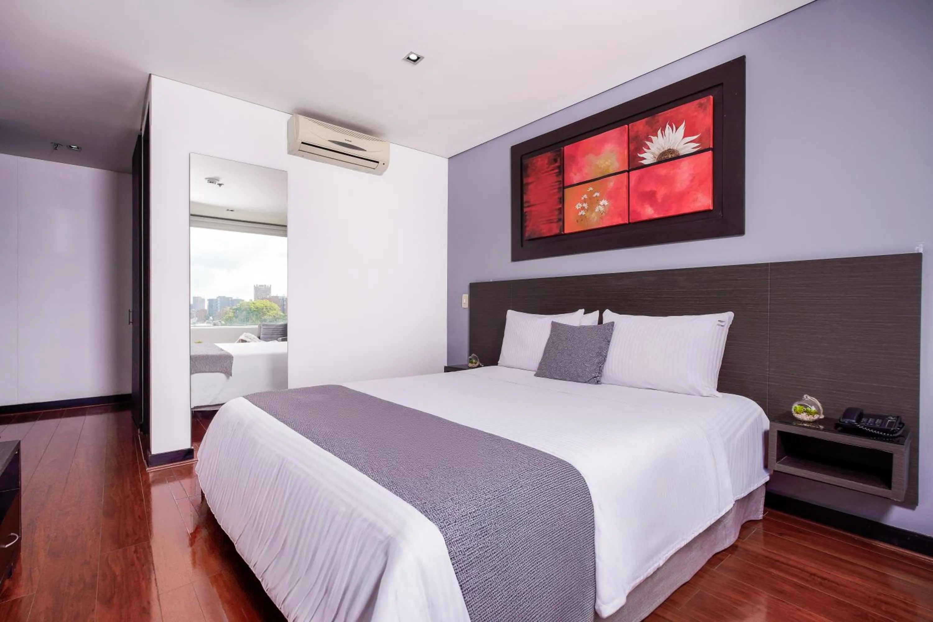 Bedroom, Bed in One Sixteen Hotel