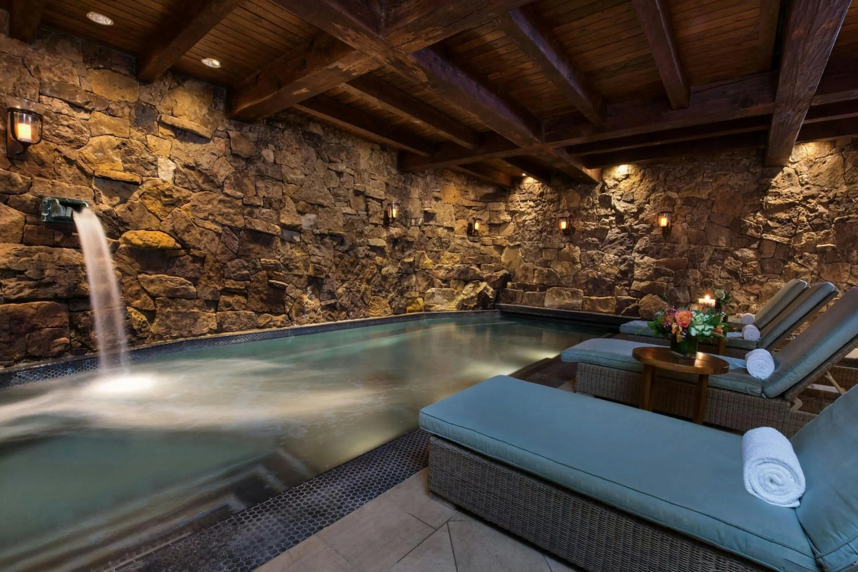 Swimming pool in The Ritz-Carlton, Bachelor Gulch