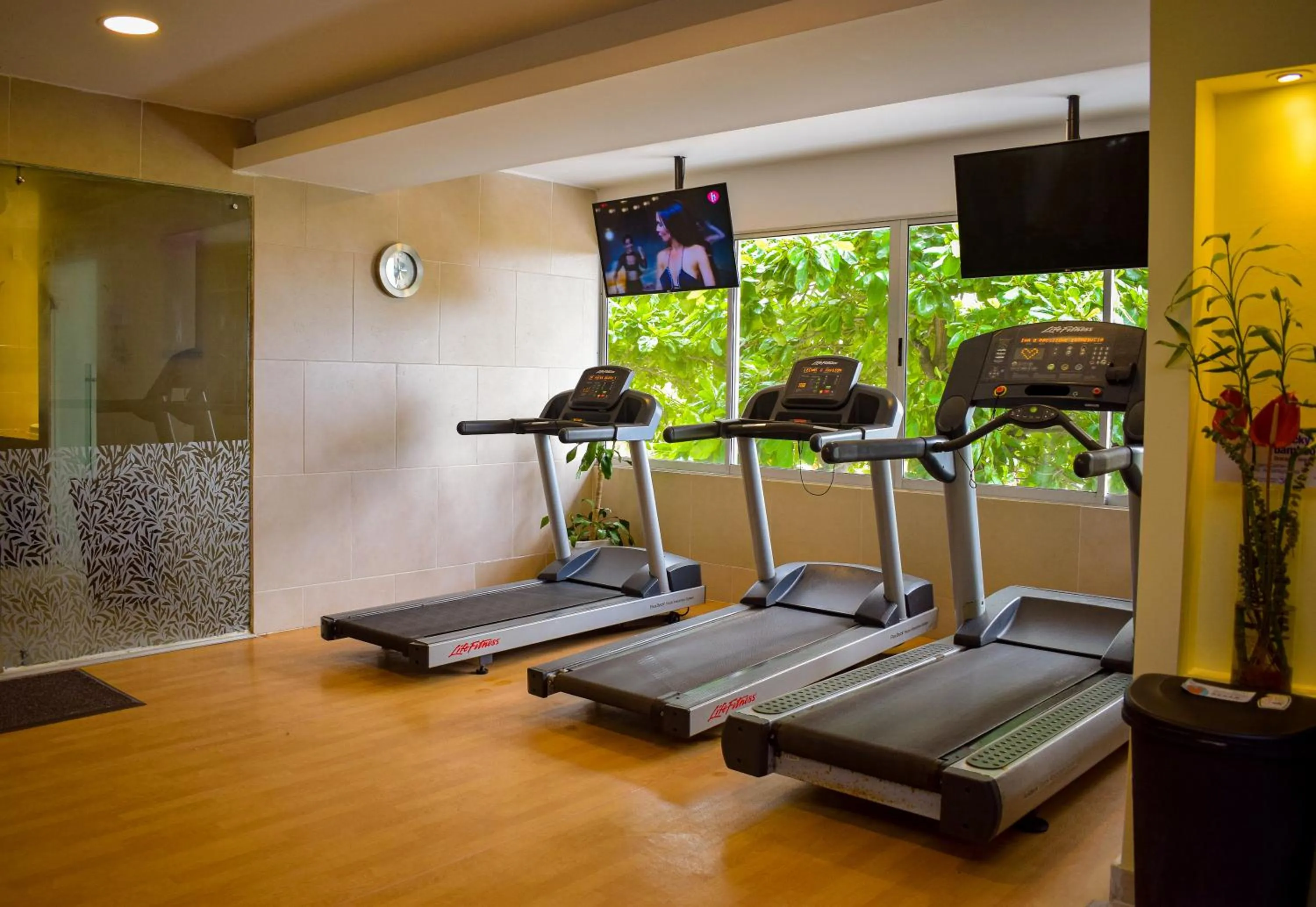 Fitness centre/facilities in Hotel Capilla del Mar