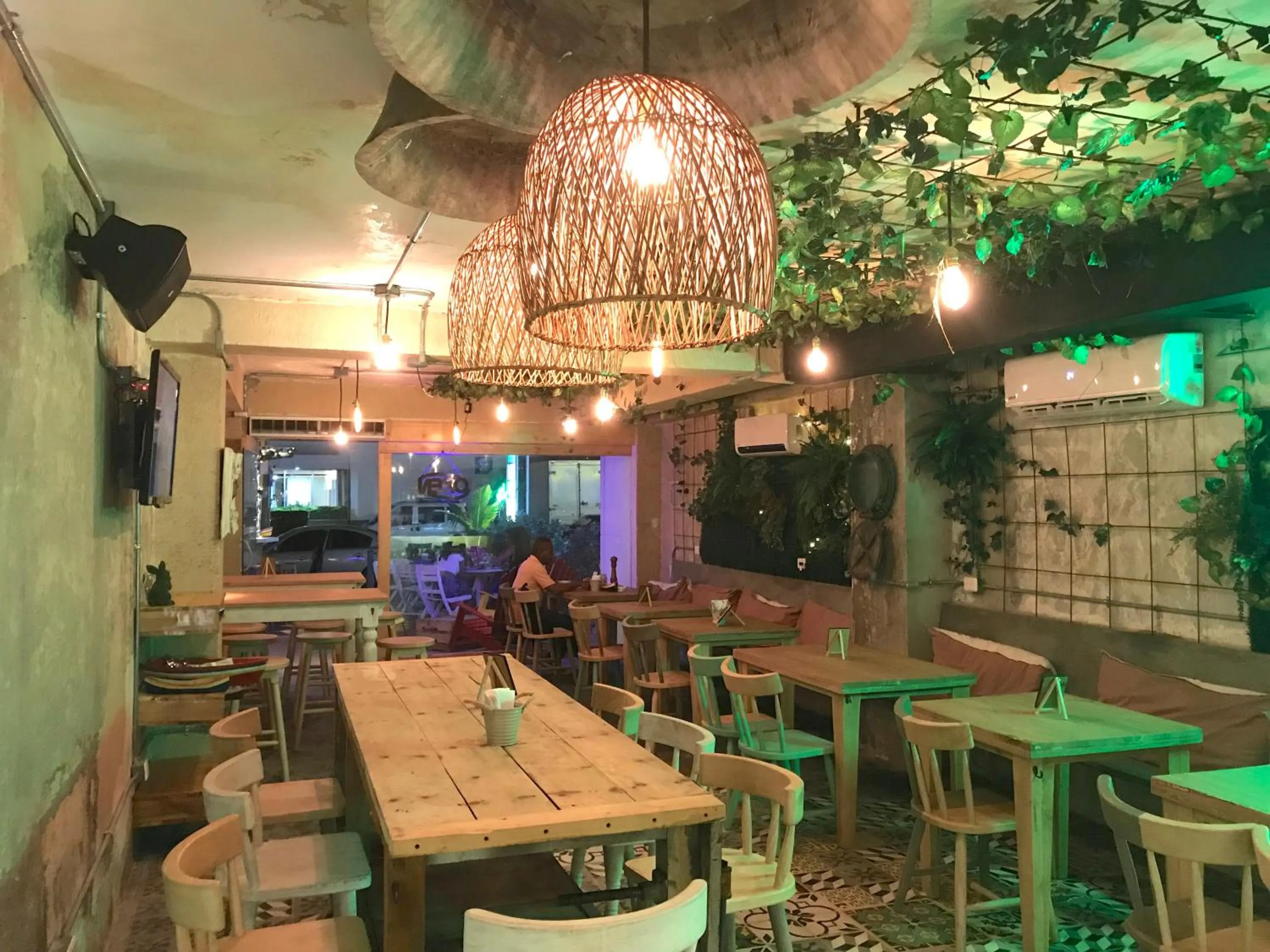 Restaurant/places to eat in Hotel Barahona Cartagena