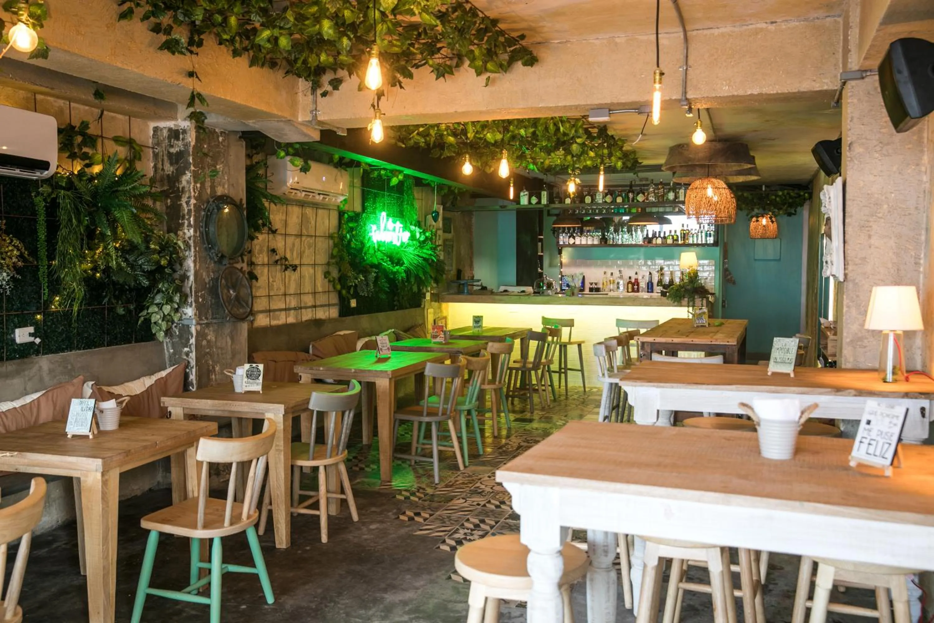 Restaurant/places to eat in Hotel Barahona Cartagena