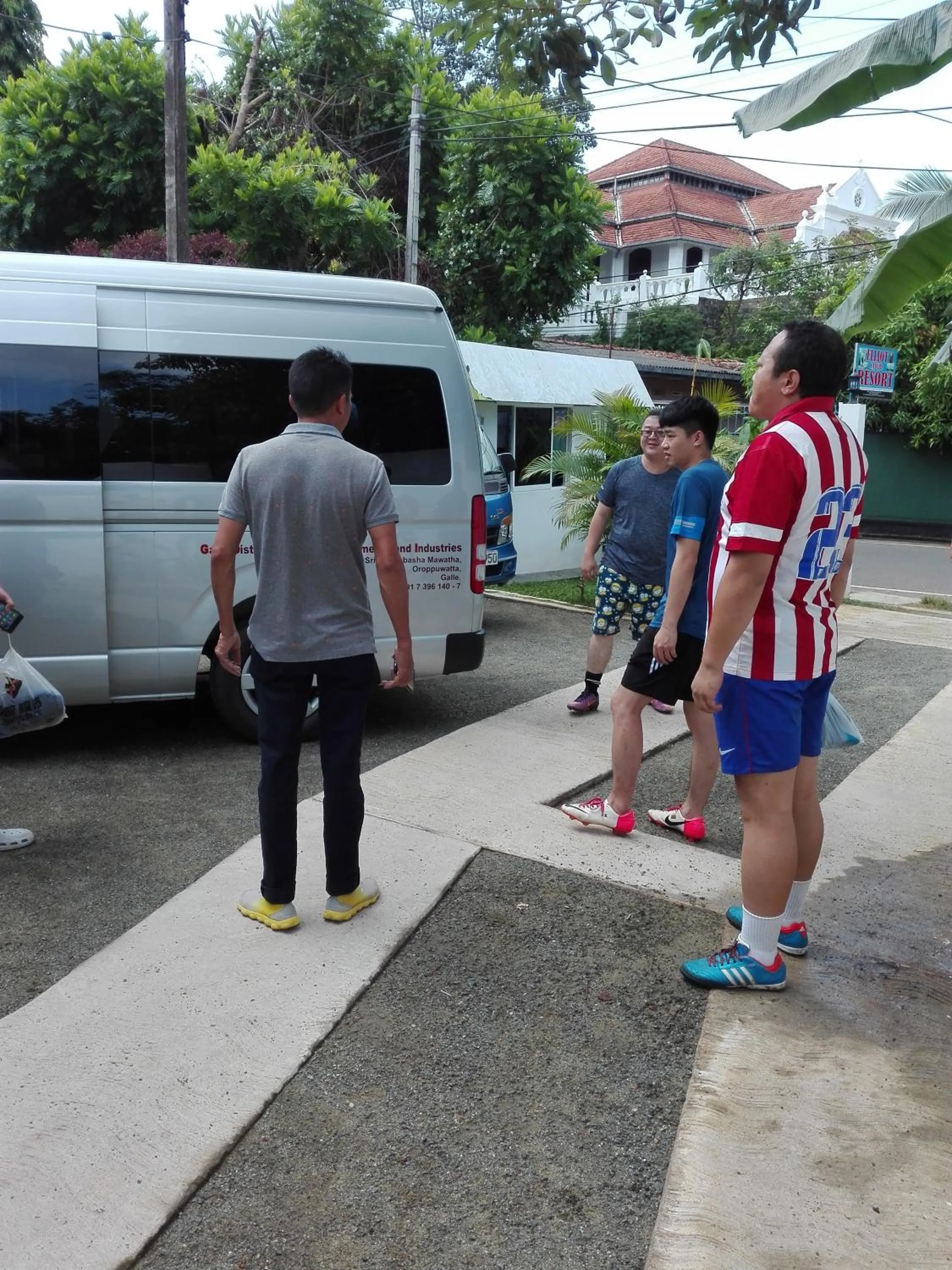 group of guests in Elliot Nature Resort