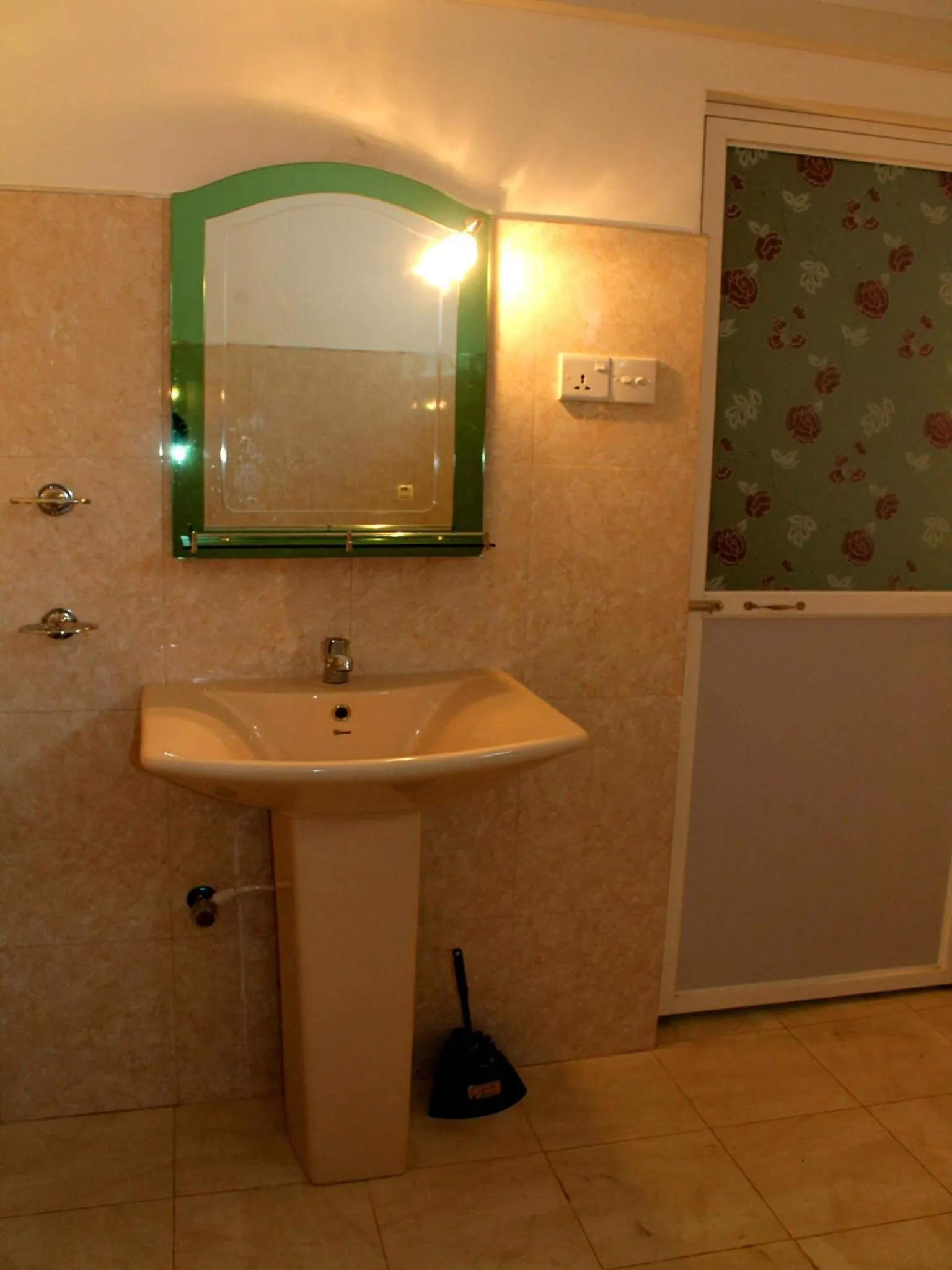 Bathroom in Elliot Nature Resort