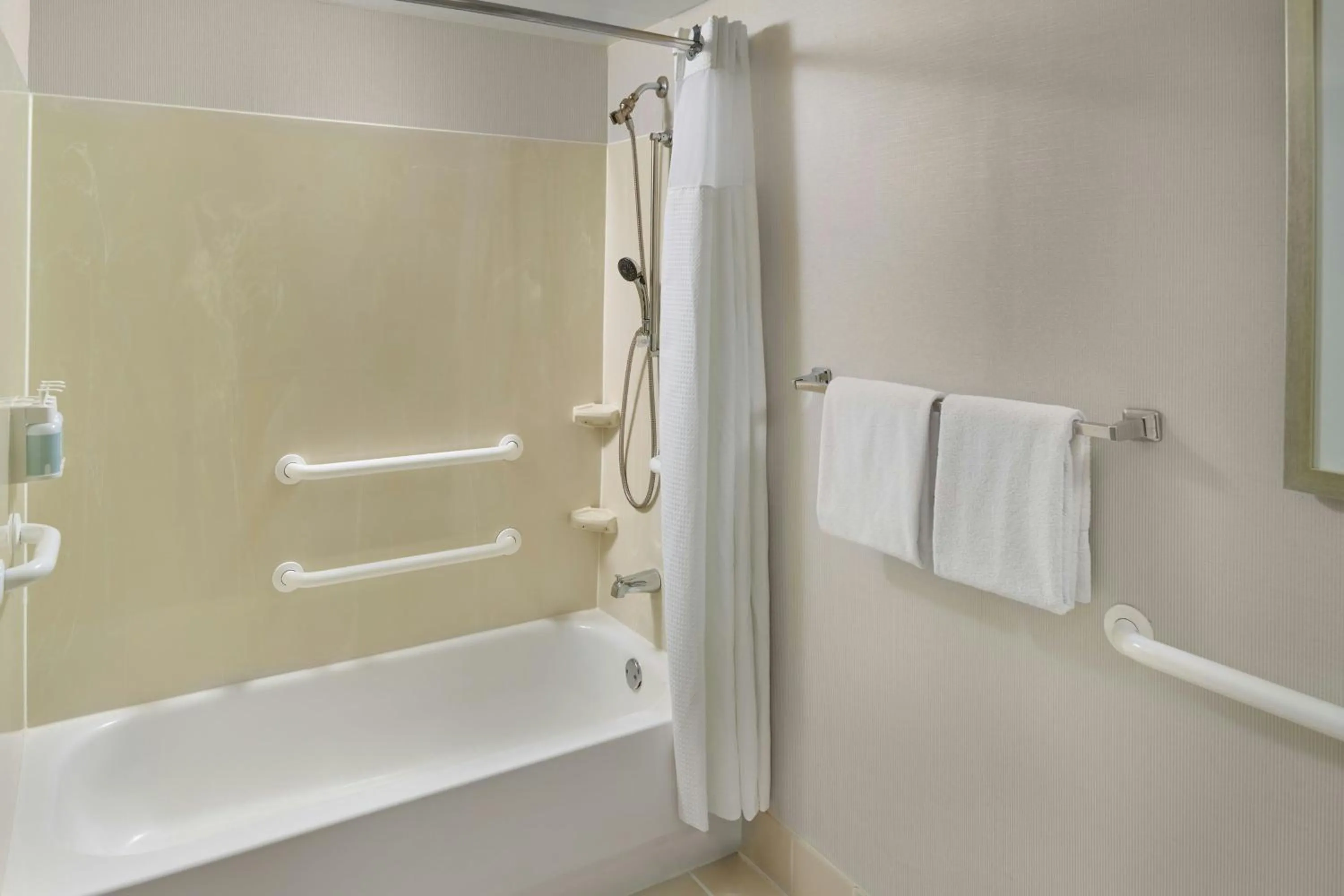 Bathroom in Courtyard by Marriott Atlanta Alpharetta