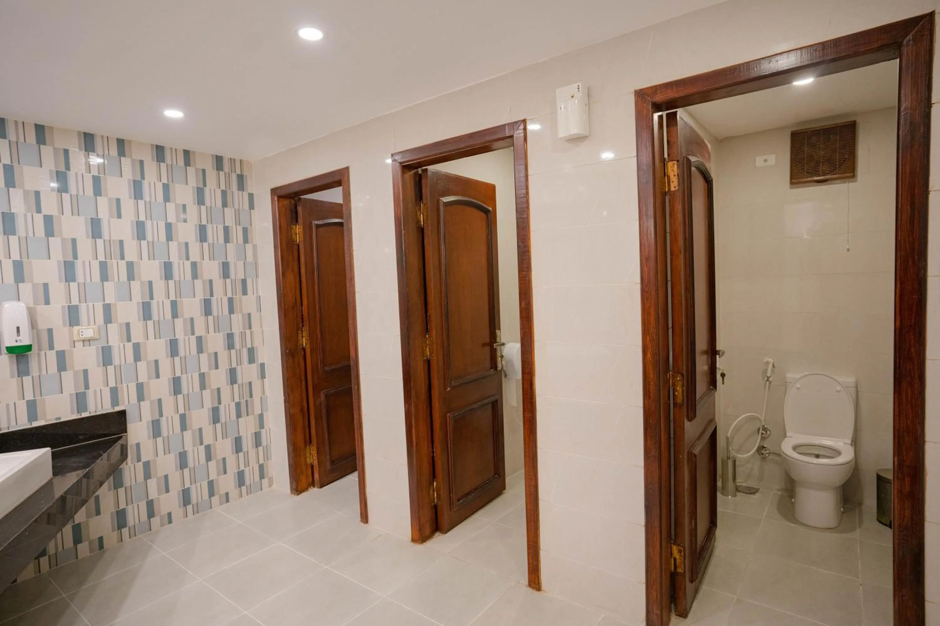 Public Bath in Nuweiba Club Resort